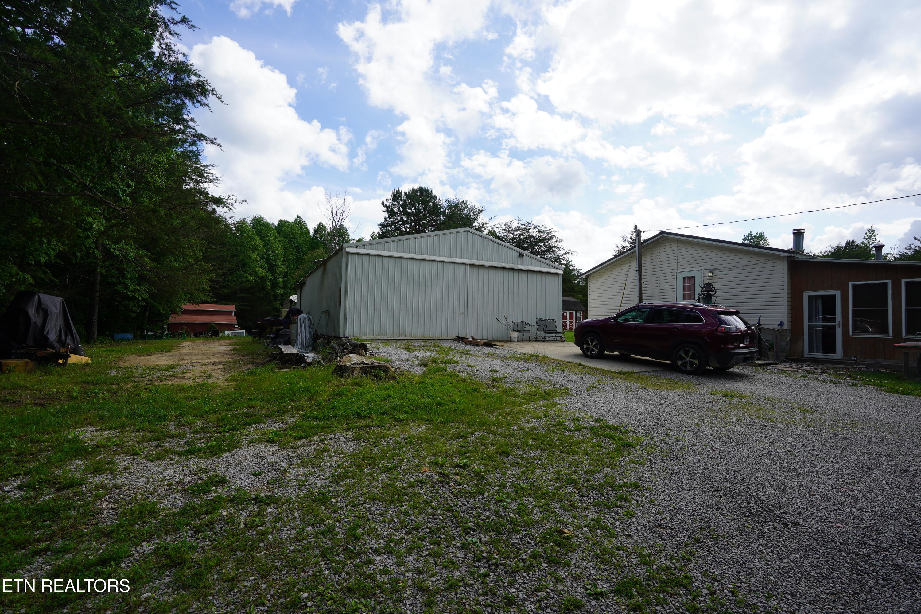 406 Dara Lane Property Photo 25