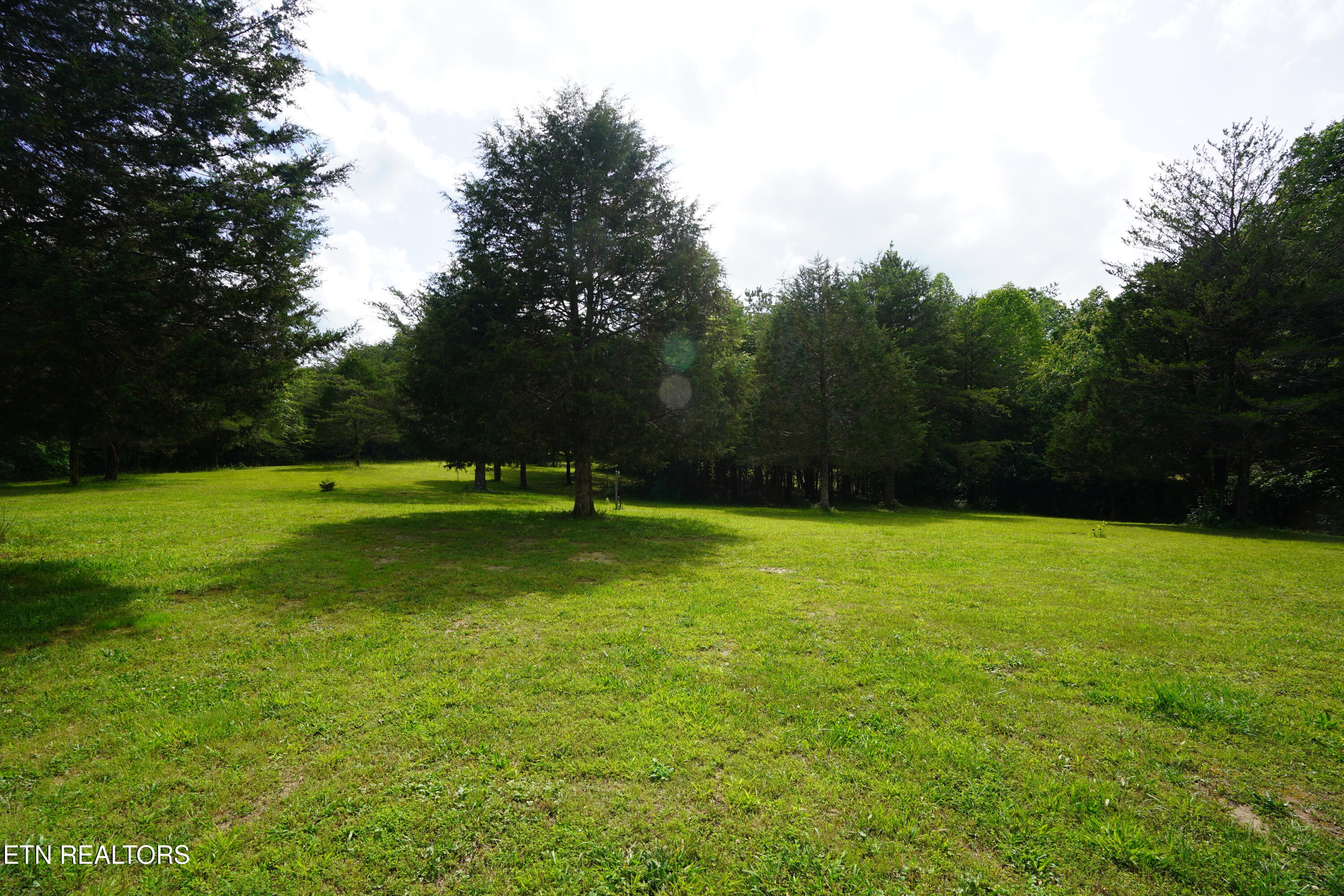 406 Dara Lane Property Photo 30