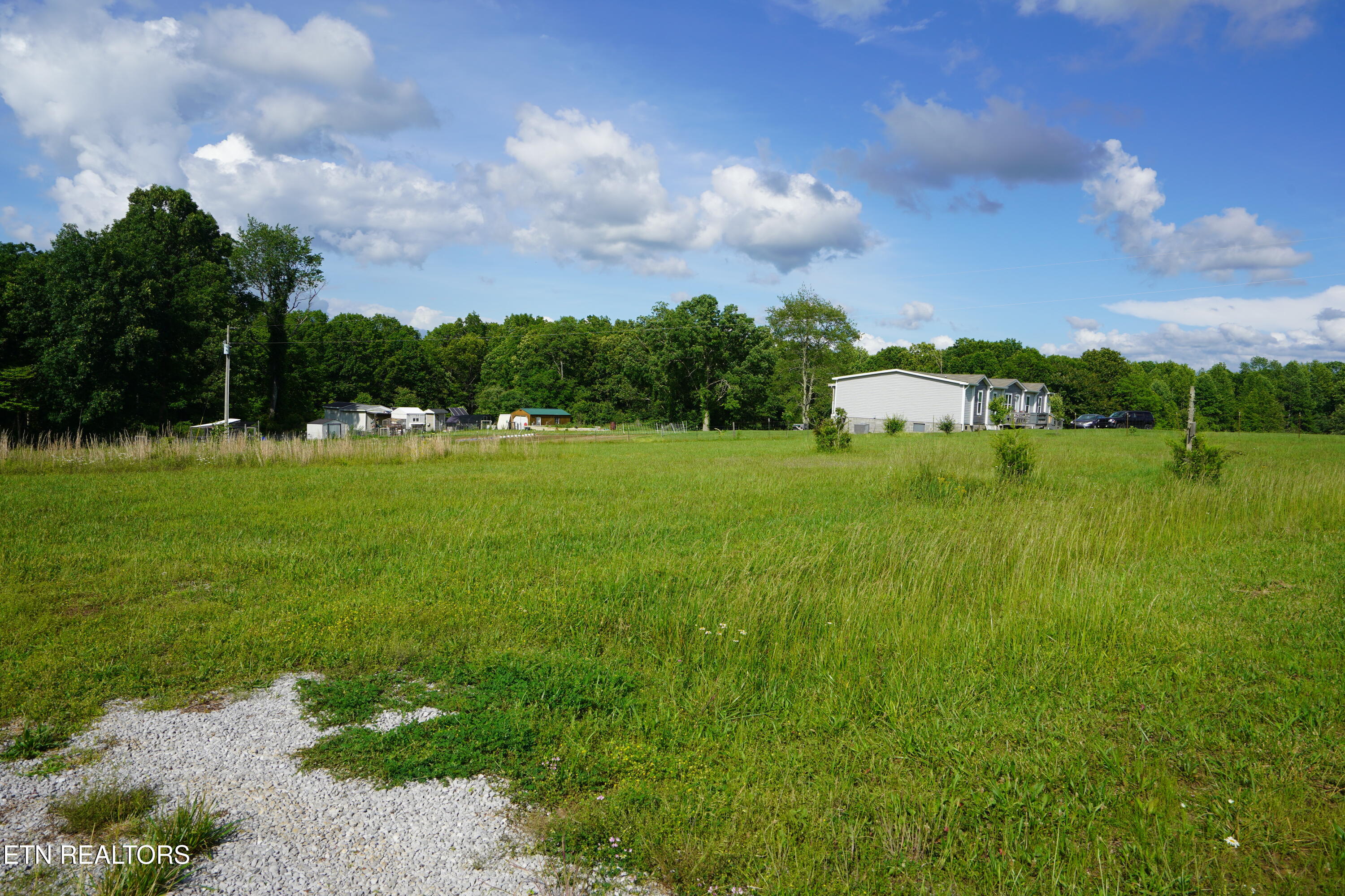 406 Dara Lane Property Photo 54
