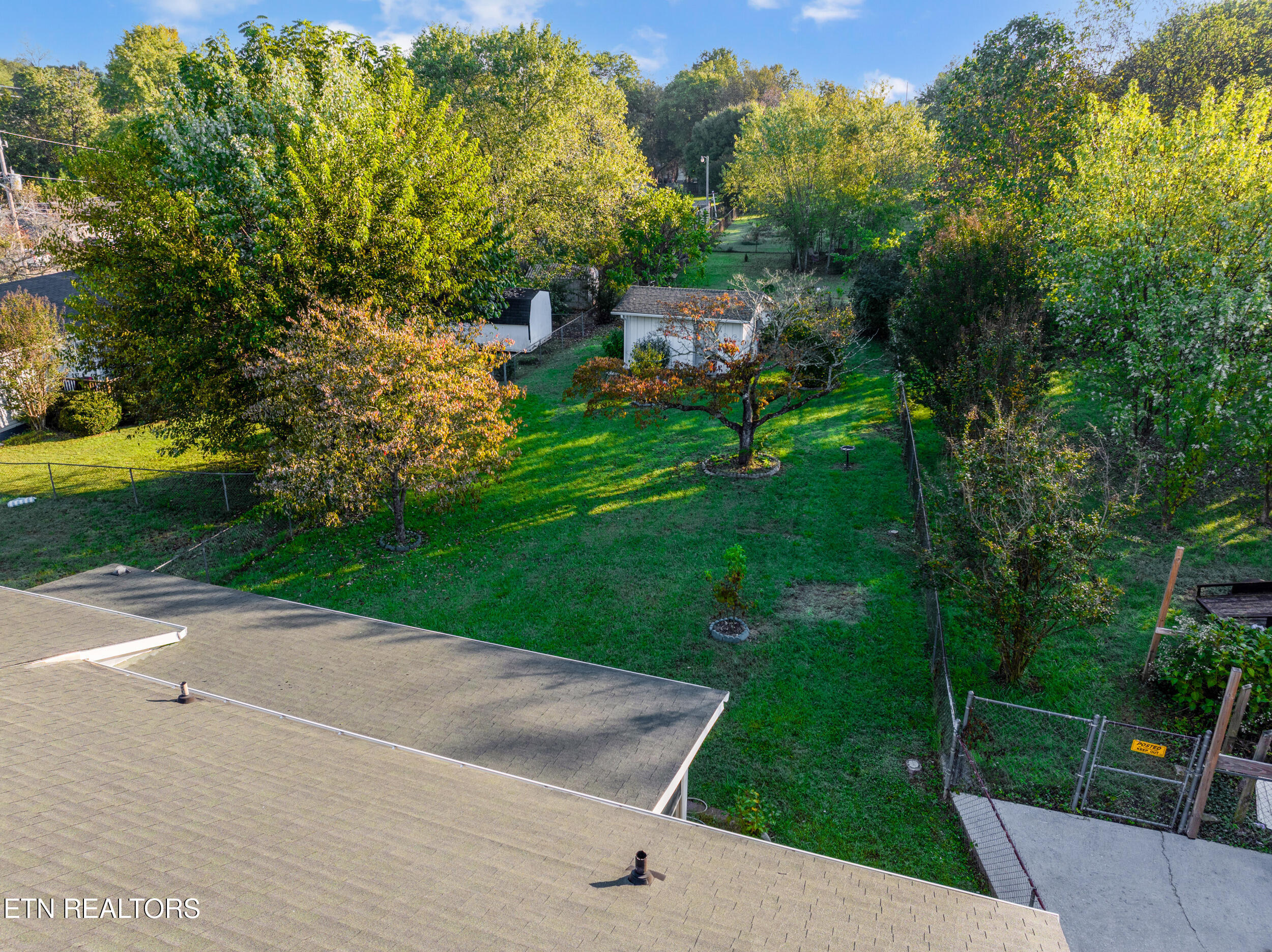 5112 Montrose Rd Property Photo 24