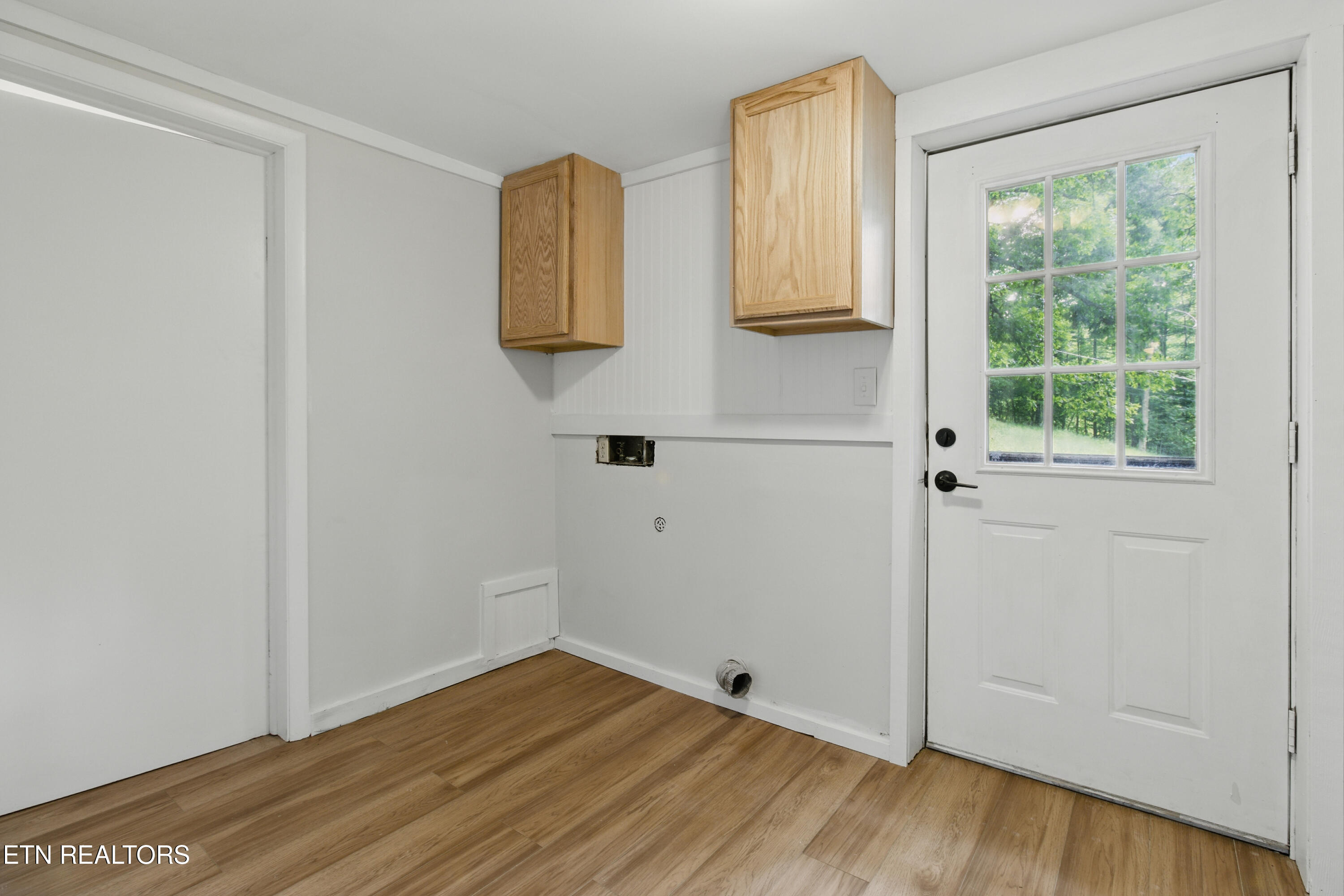 335 Hillcrest Drive Property Photo 19