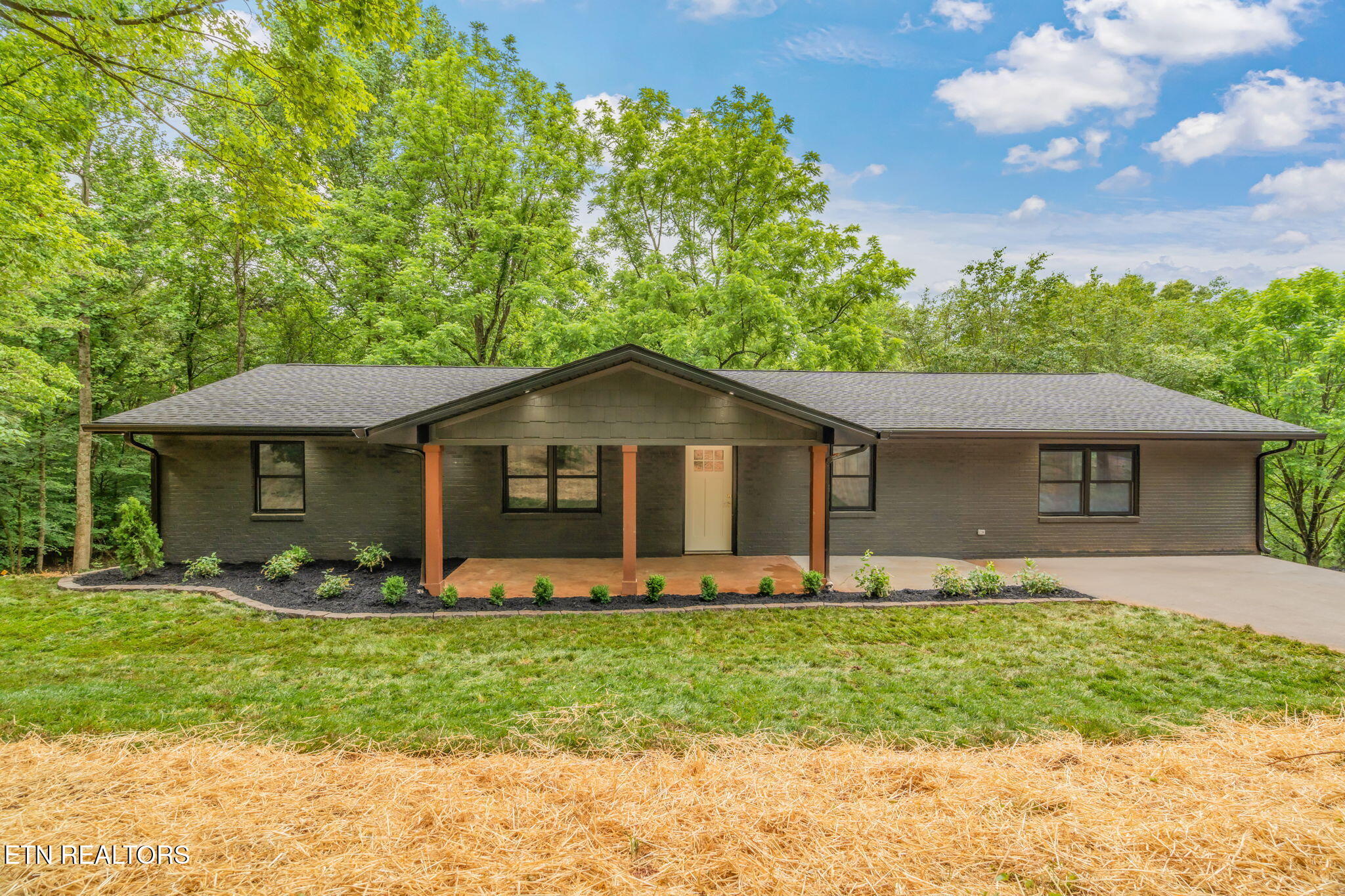 826 Long Mill Road Property Photo 1