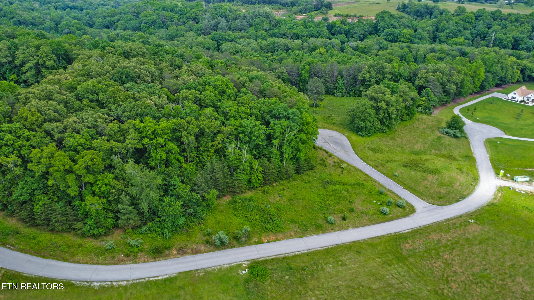 York Circle Property Photo 6