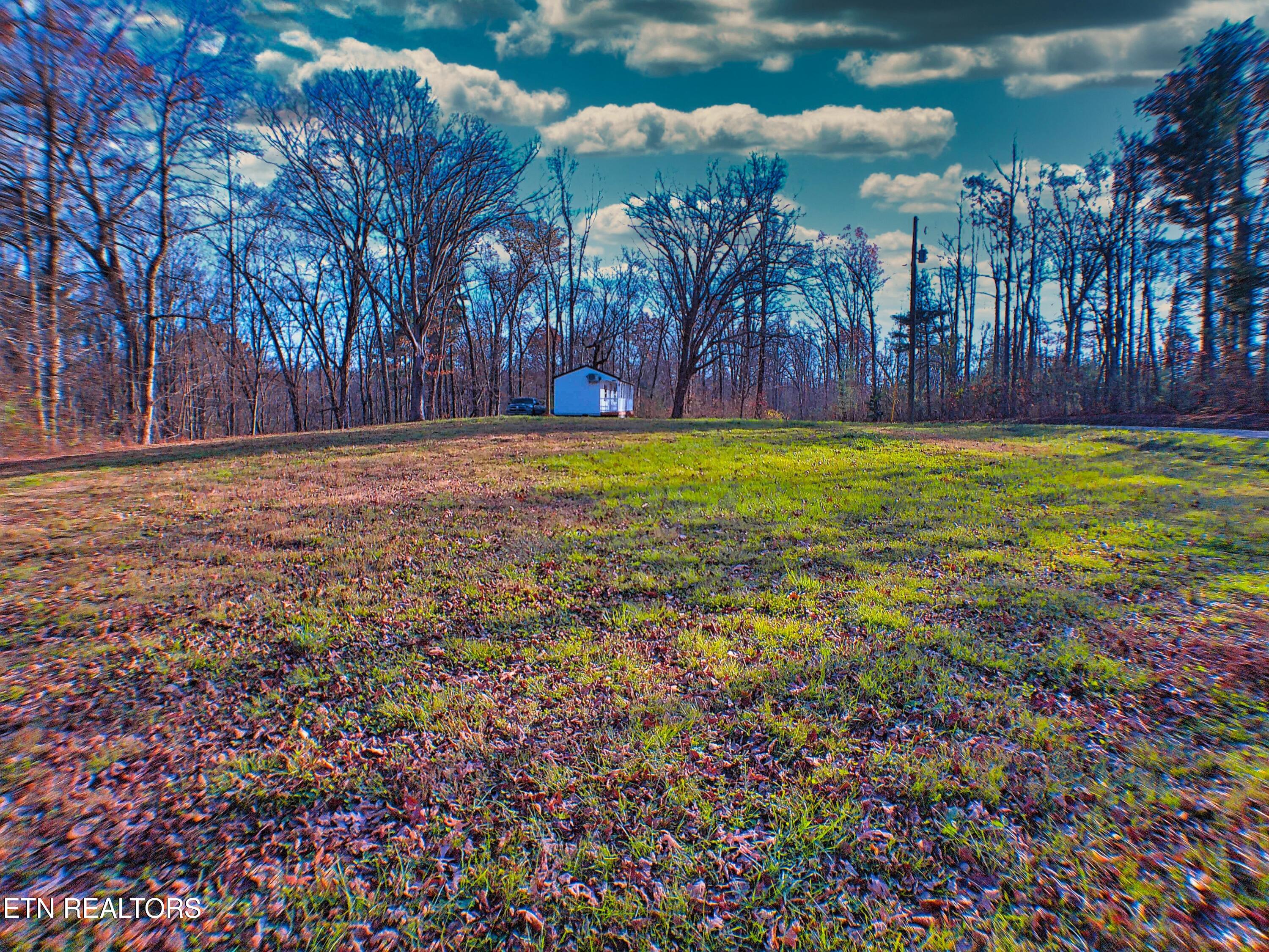 1070 Chestnut Ridge Rd Property Photo 4