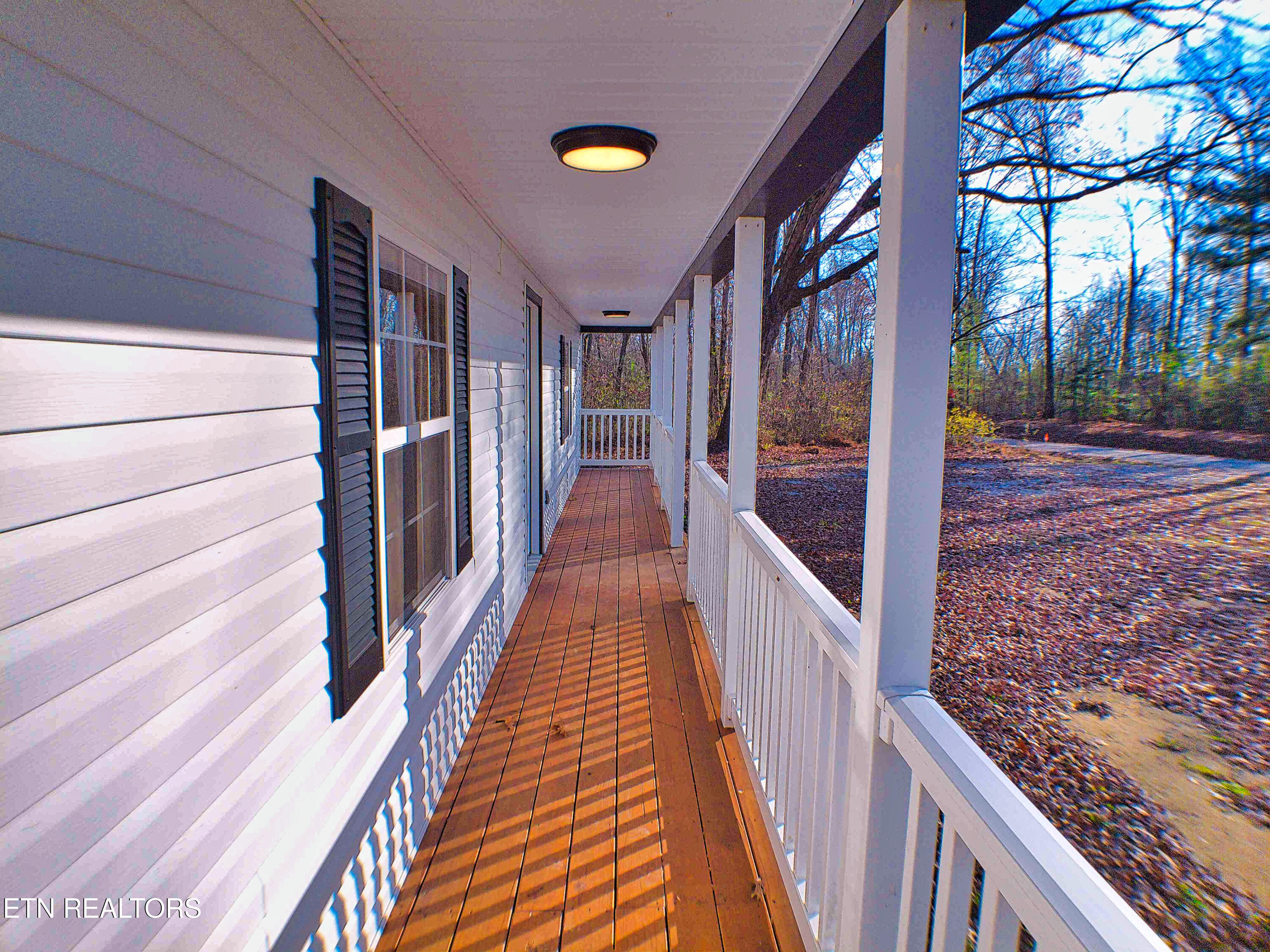 1070 Chestnut Ridge Rd Property Photo 16