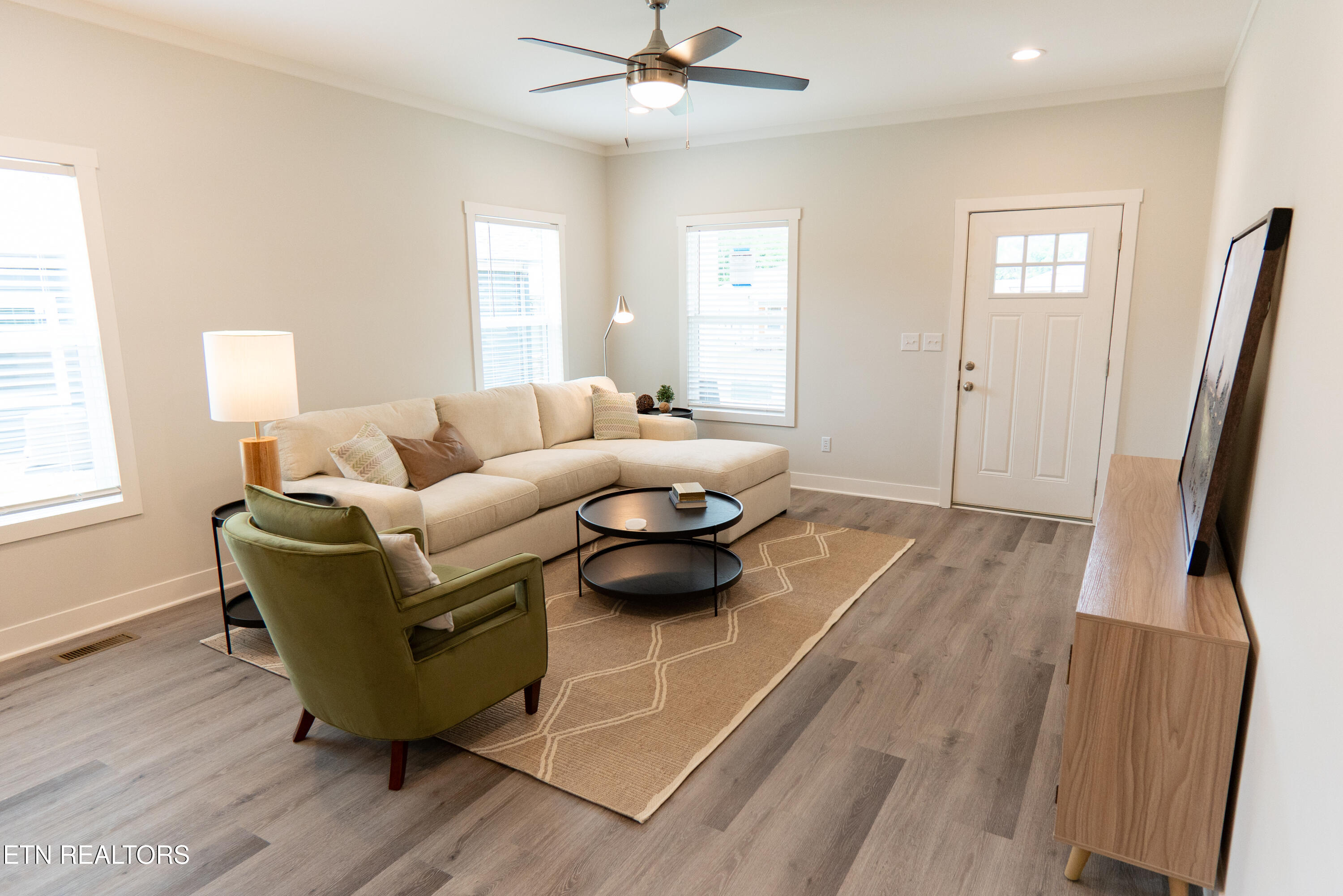 3772 Crimson Clover Ln Property Photo 3