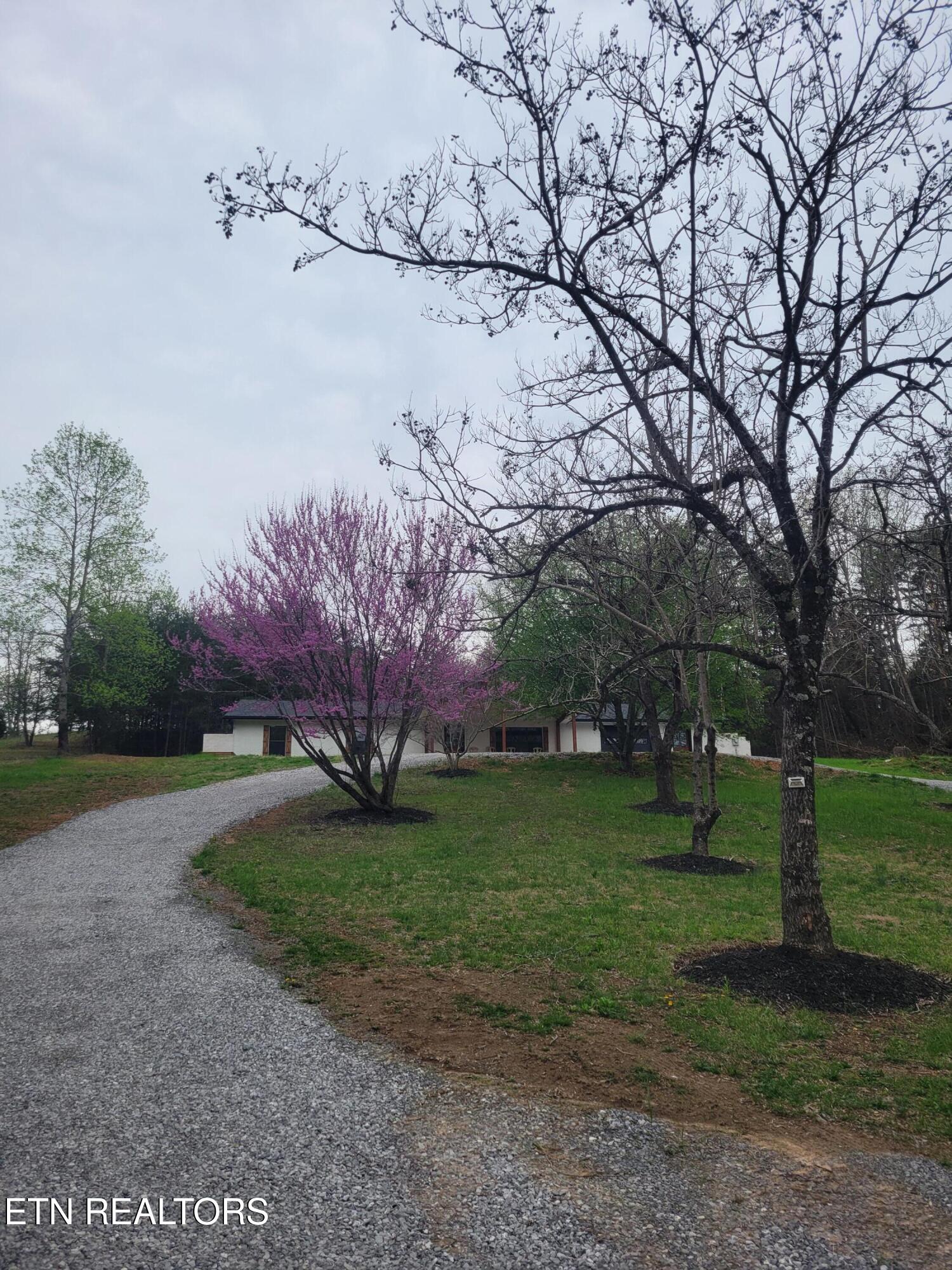 1497 Clevenger Rd Property Photo 1