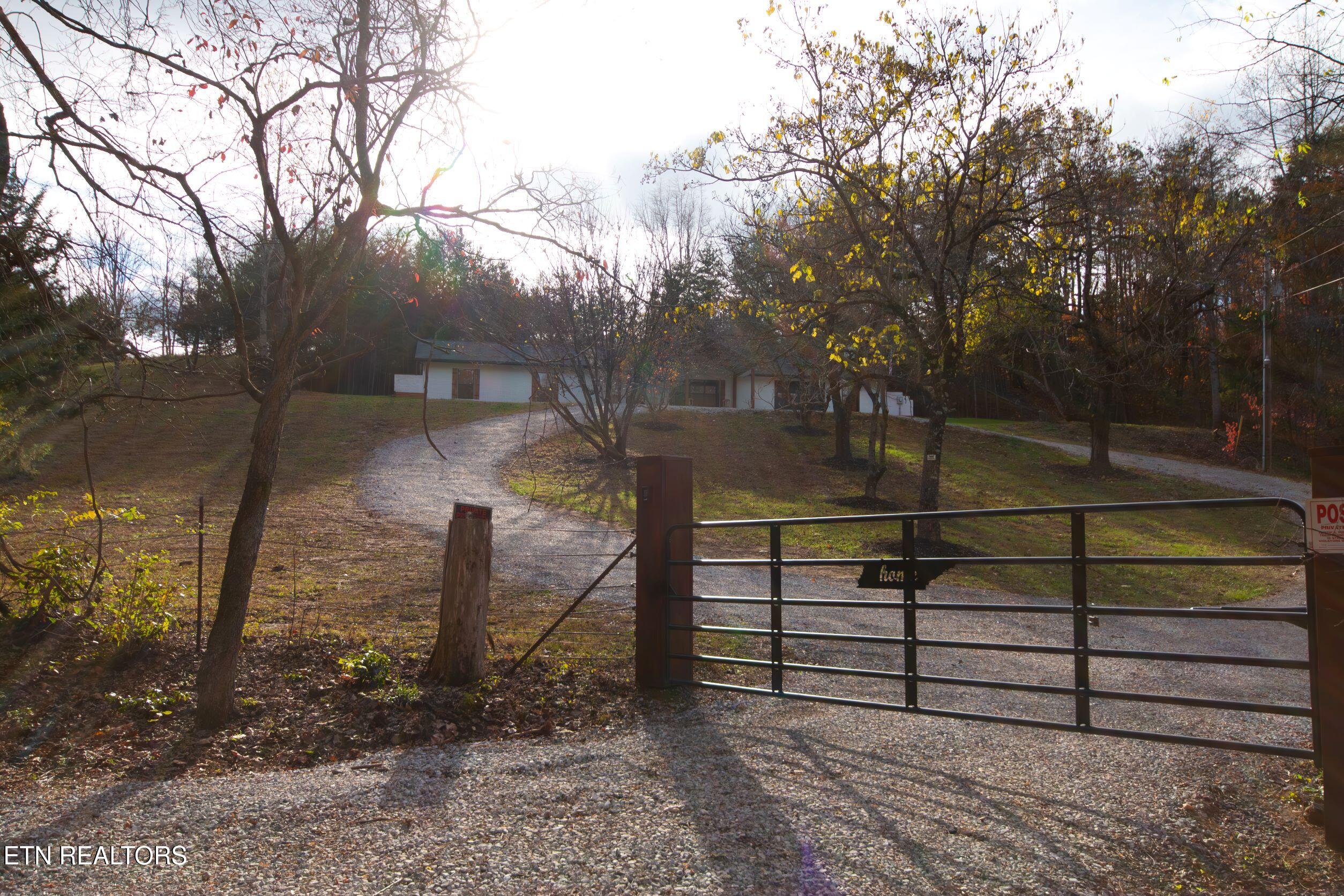1497 Clevenger Rd Property Photo 2