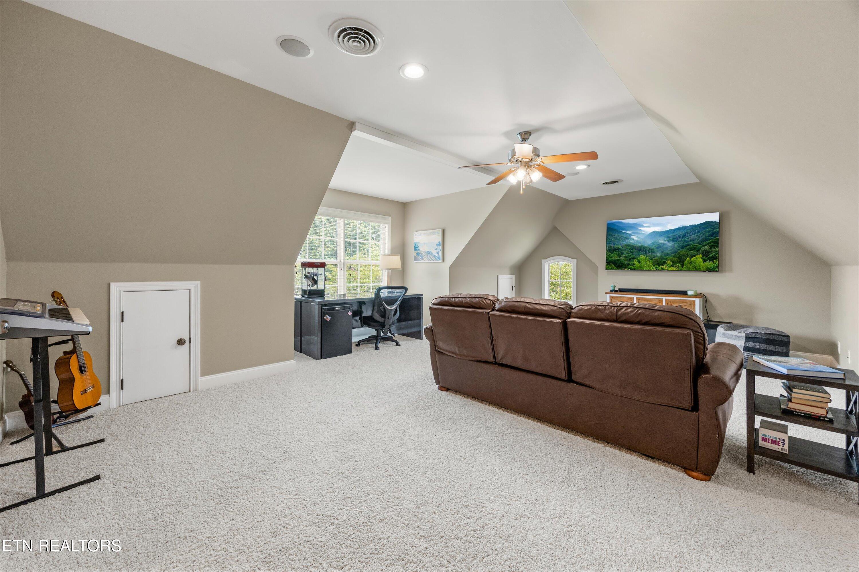 12332 Bonnybridge Lane Property Photo 28