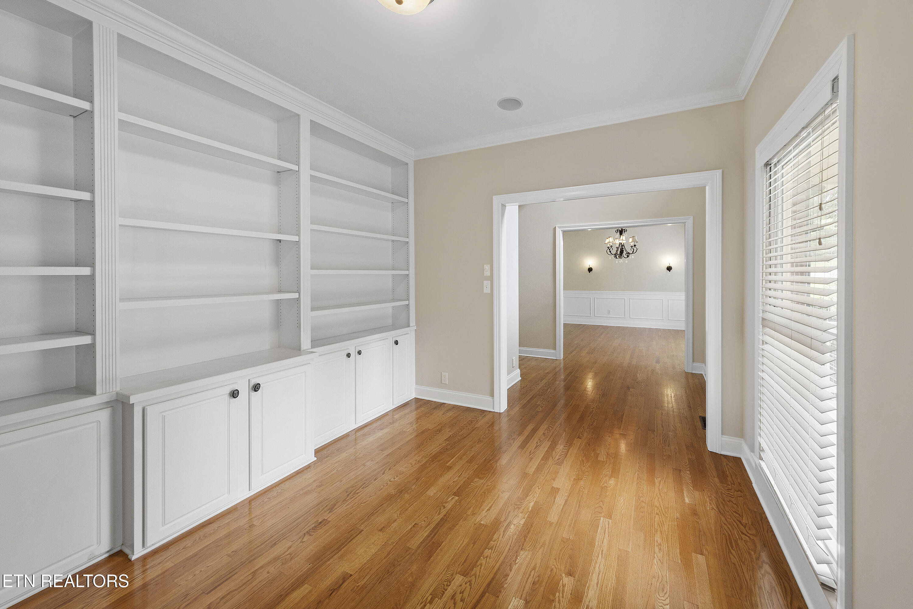 12649 Bayview Drive Property Photo 6
