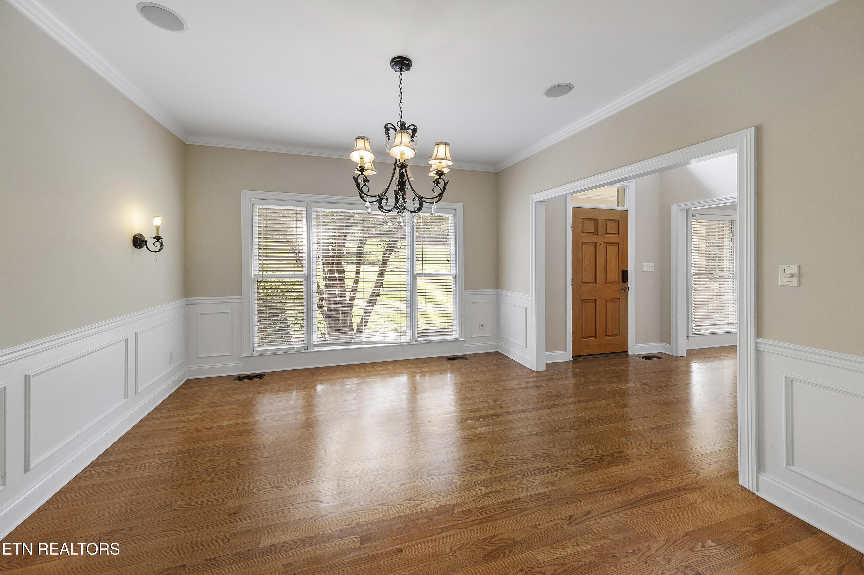 12649 Bayview Drive Property Photo 9