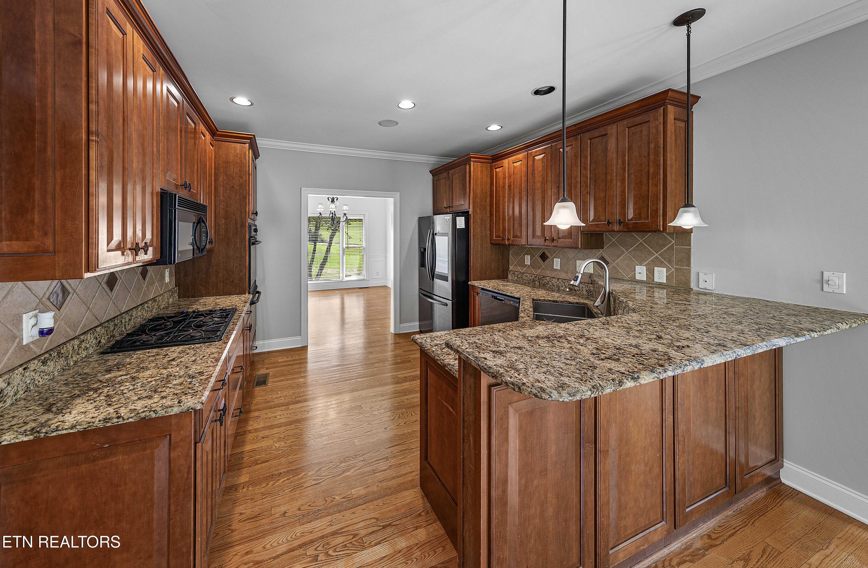 12649 Bayview Drive Property Photo 13