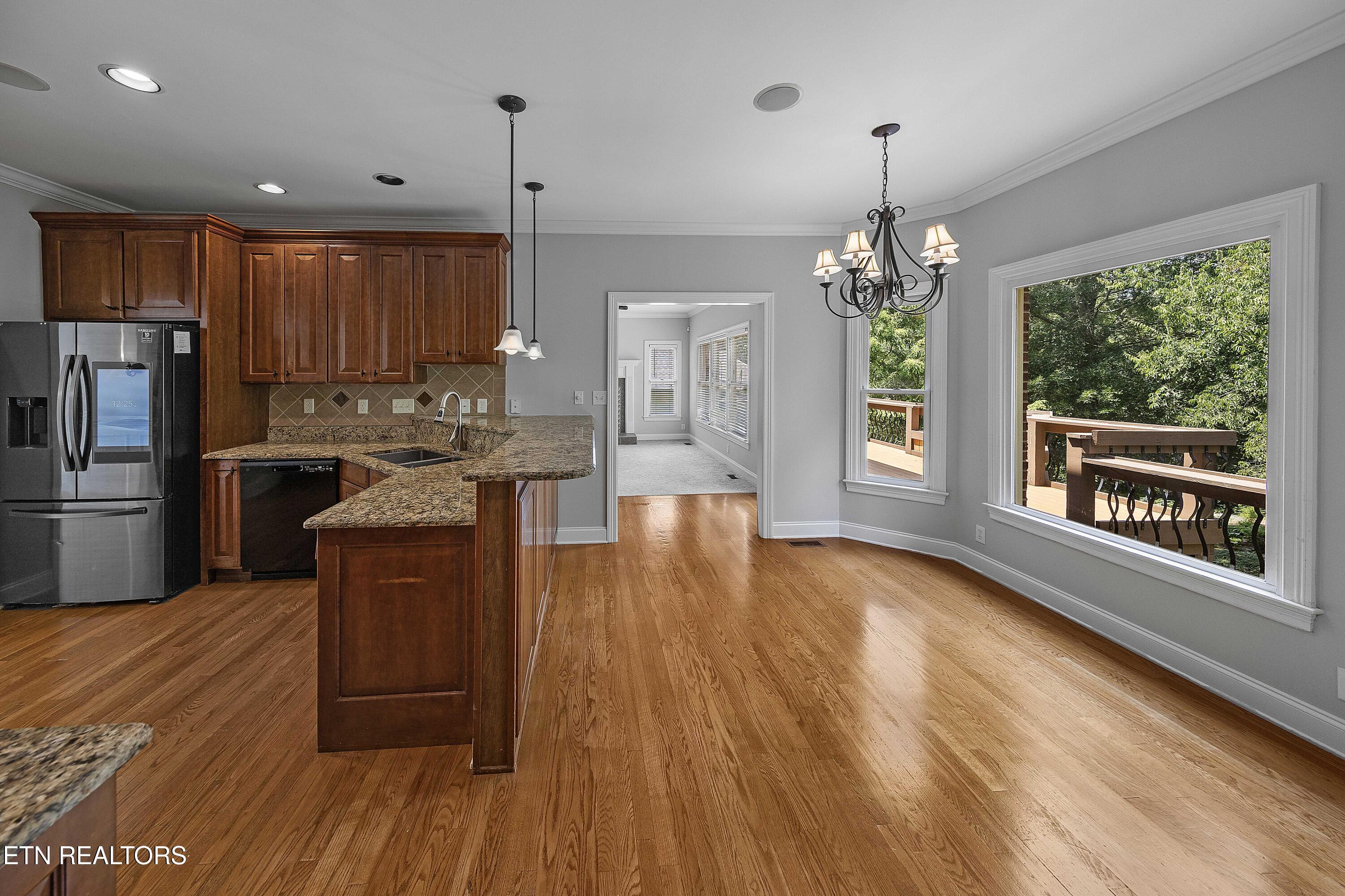 12649 Bayview Drive Property Photo 15