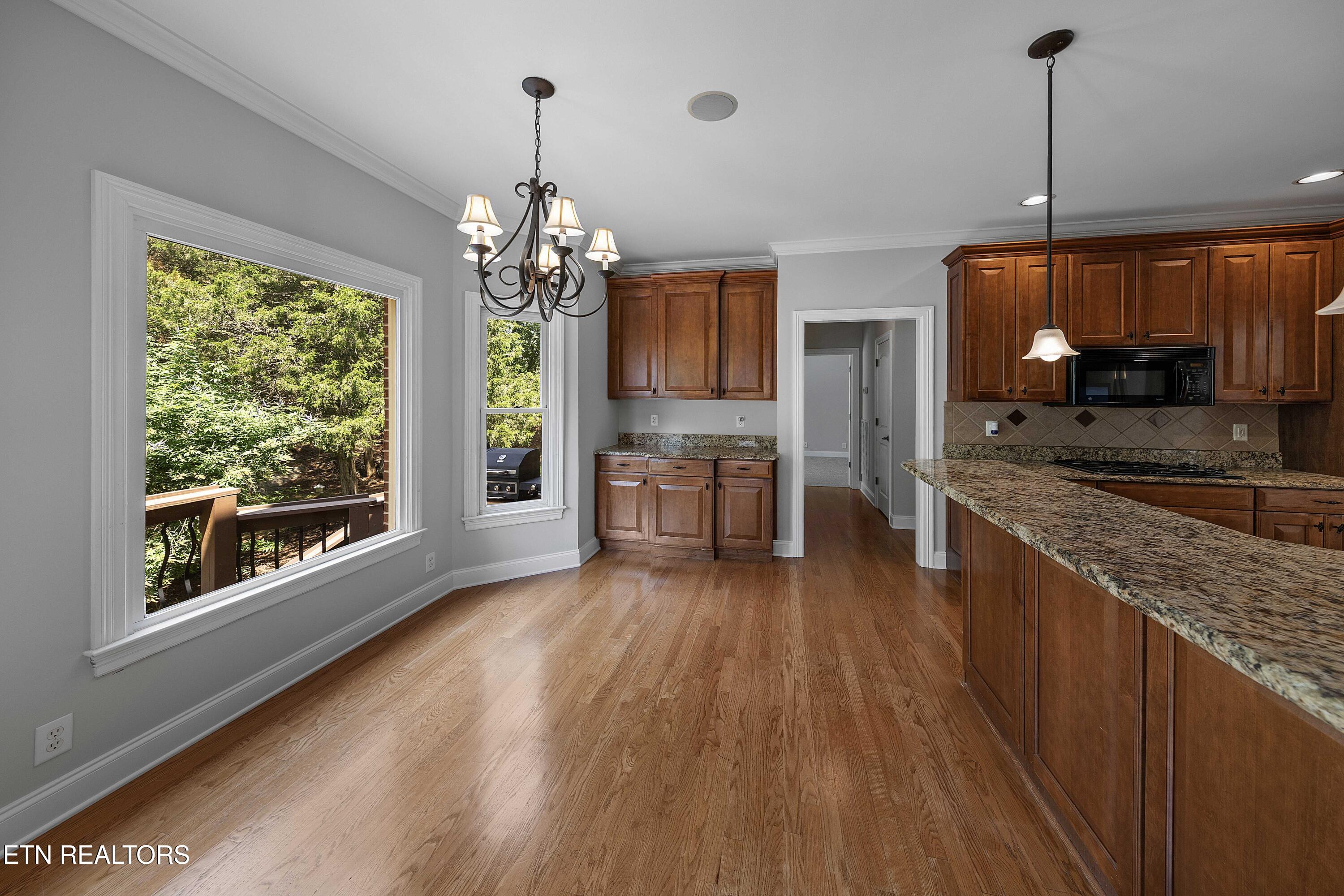 12649 Bayview Drive Property Photo 16