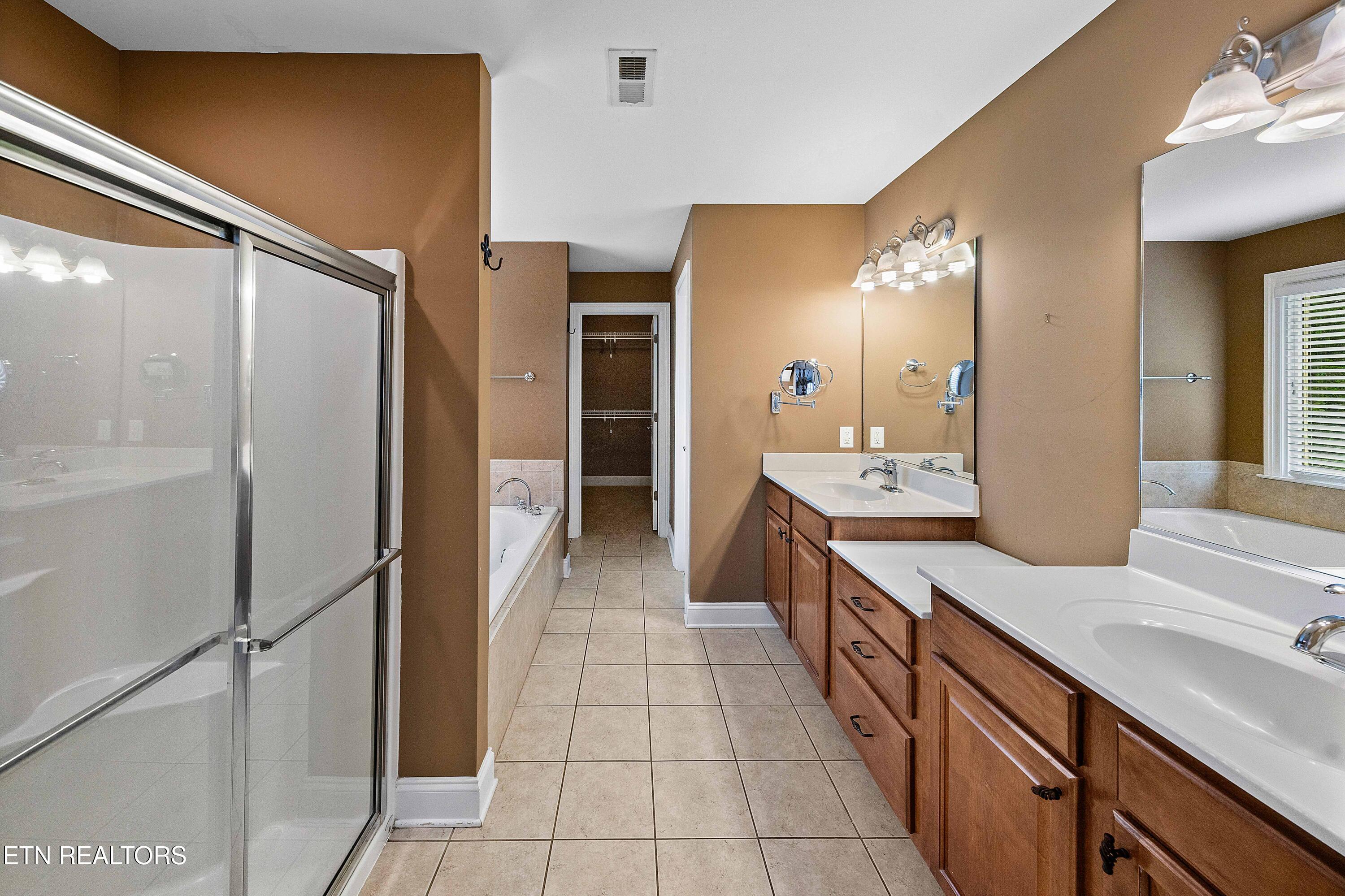 12649 Bayview Drive Property Photo 27