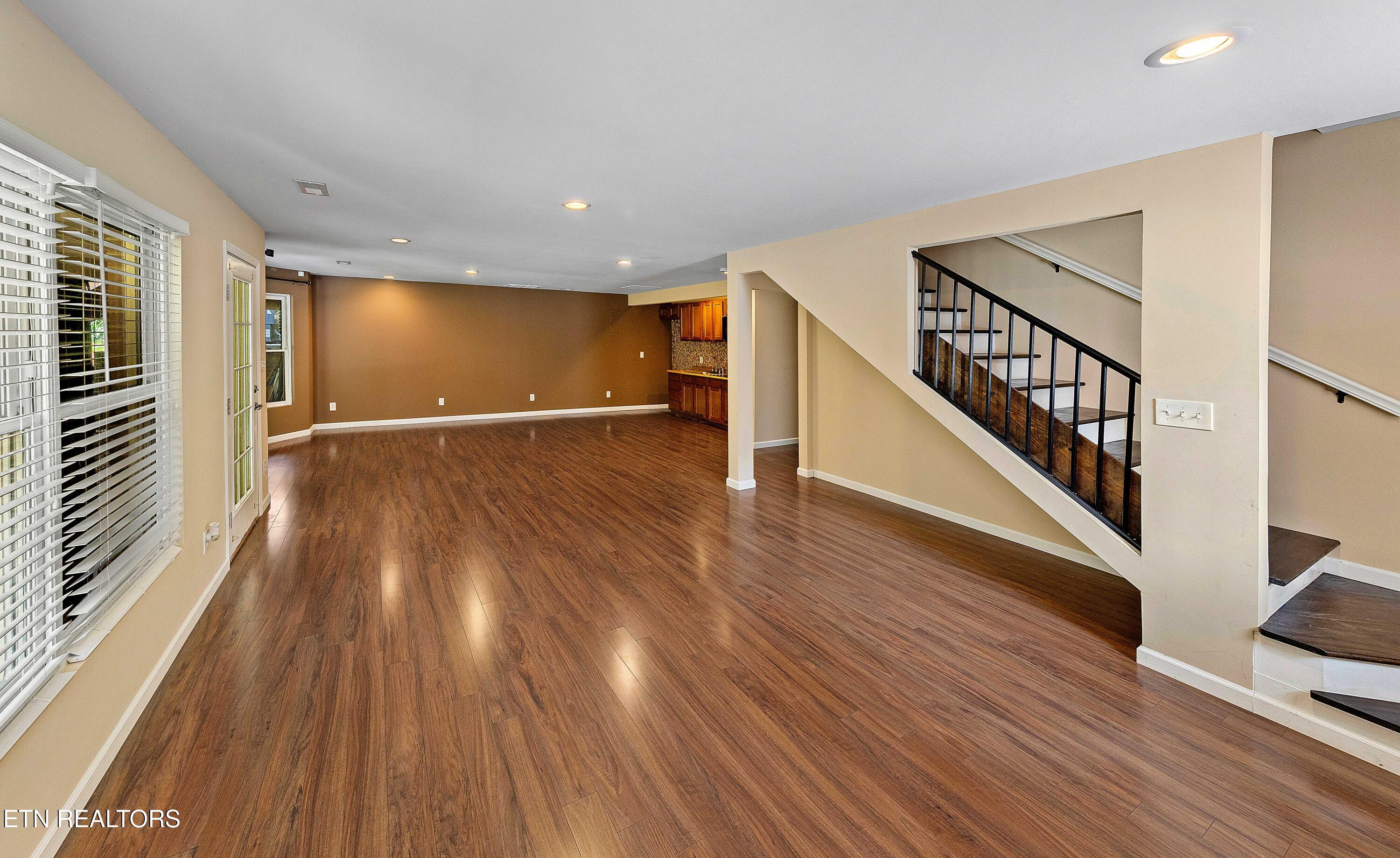 12649 Bayview Drive Property Photo 34