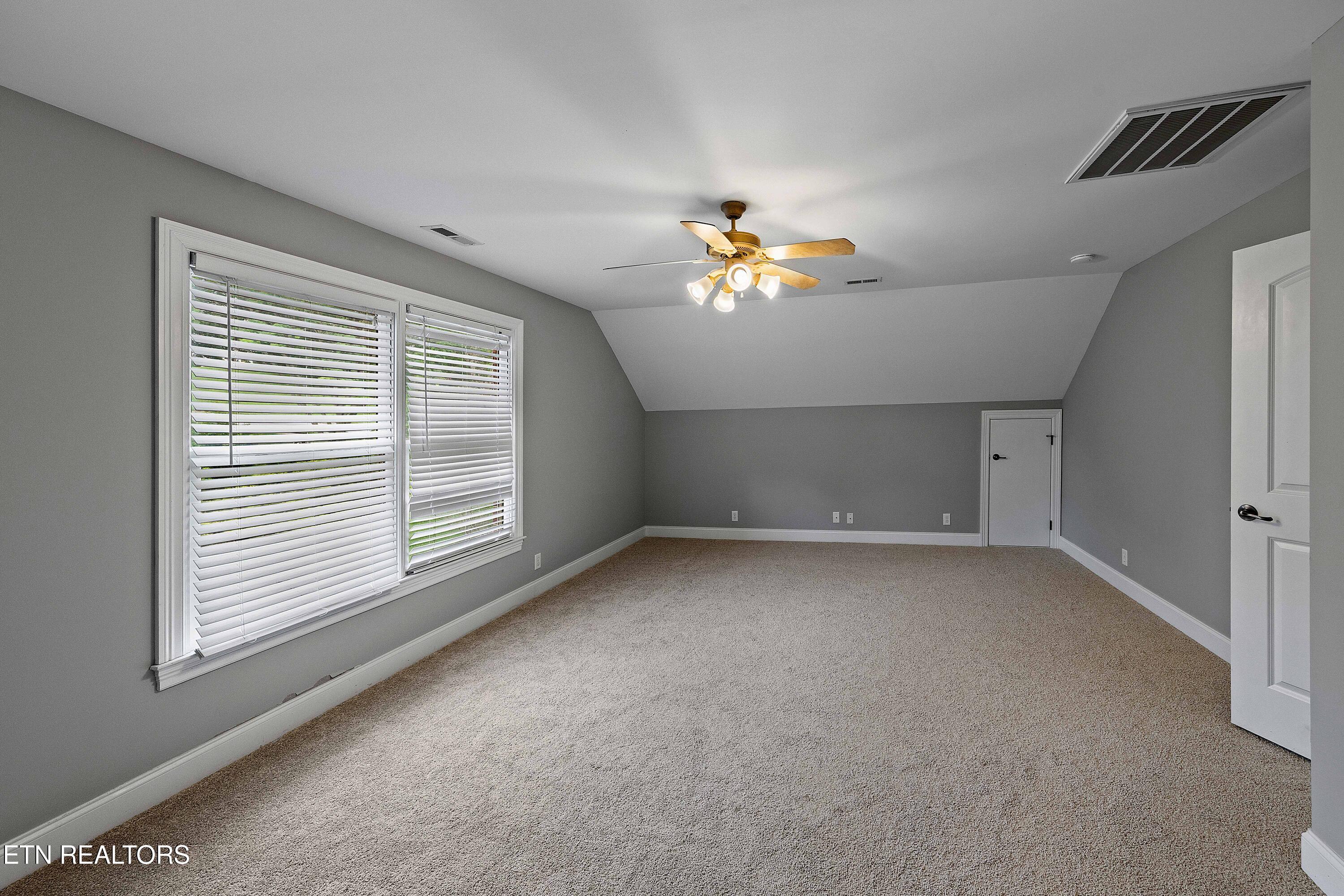 12649 Bayview Drive Property Photo 38