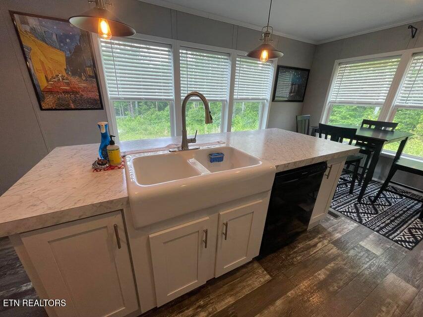 454 Slater Loop Property Photo 7