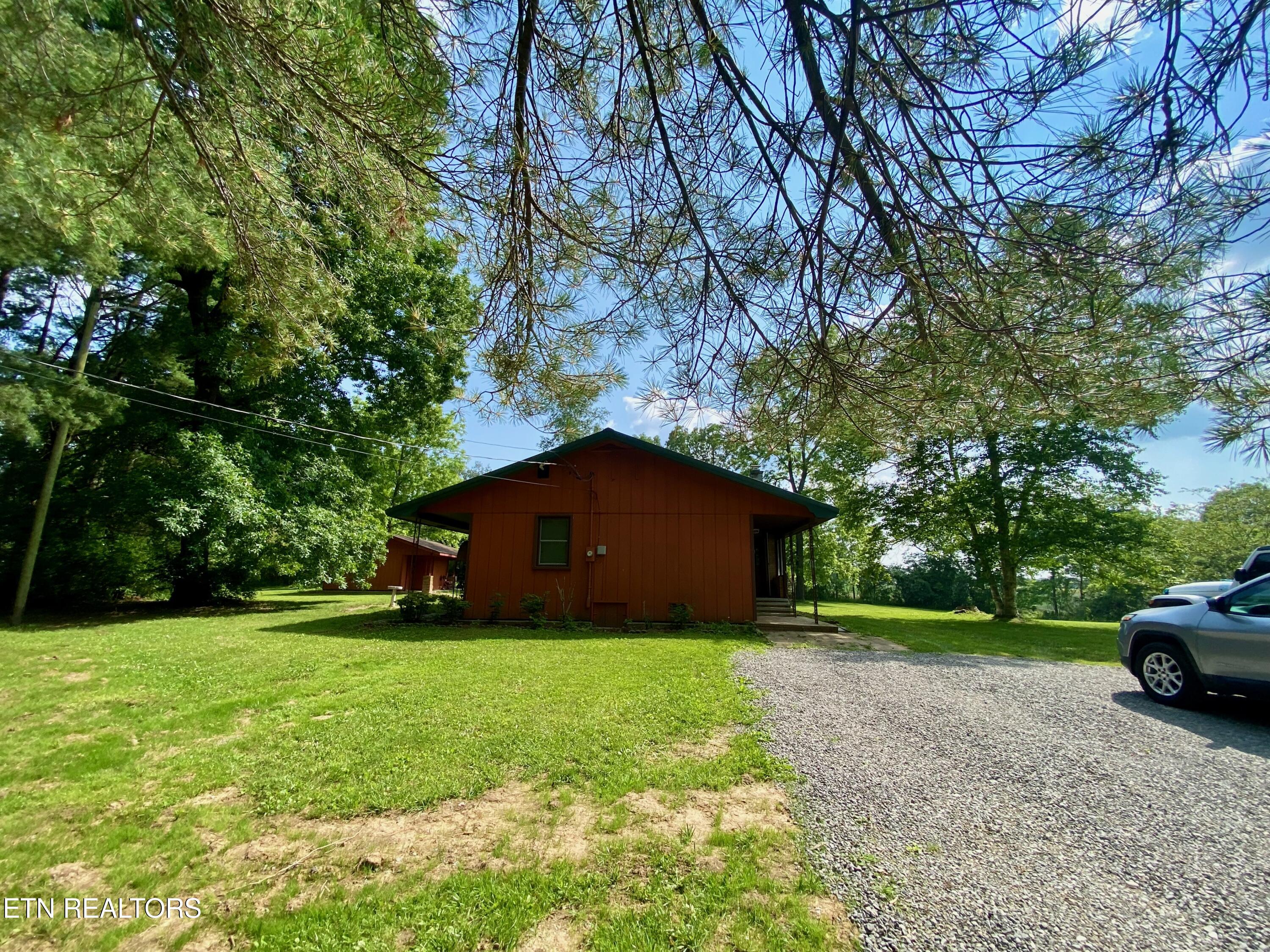 151 Dykes Lane Property Photo 4