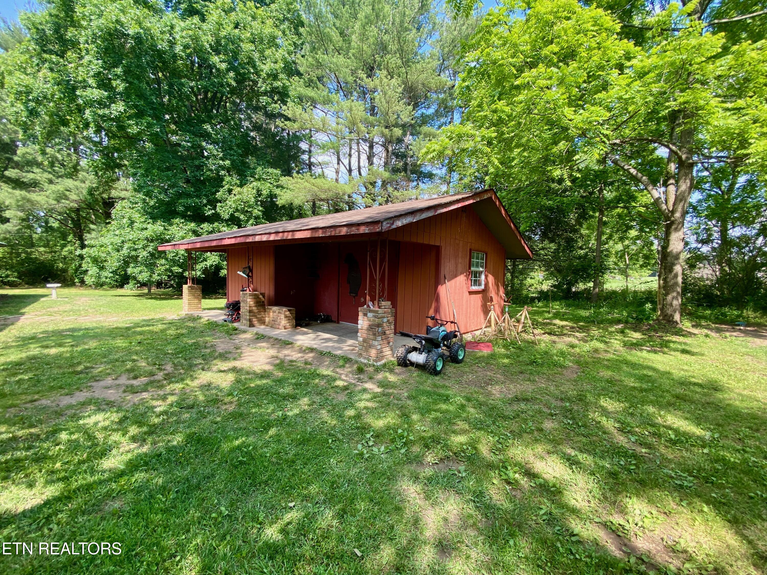 151 Dykes Lane Property Photo 19