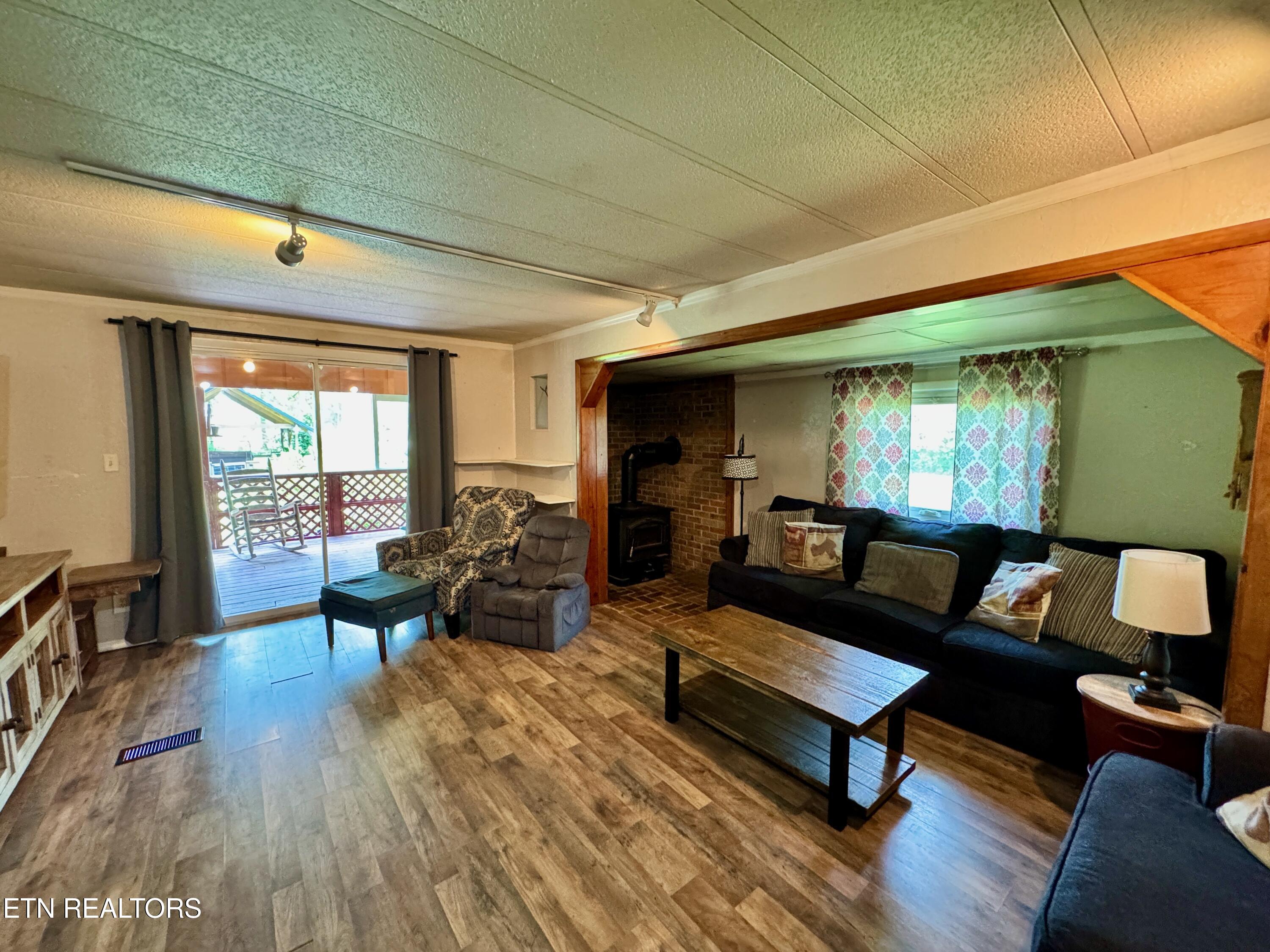 151 Dykes Lane Property Photo 29