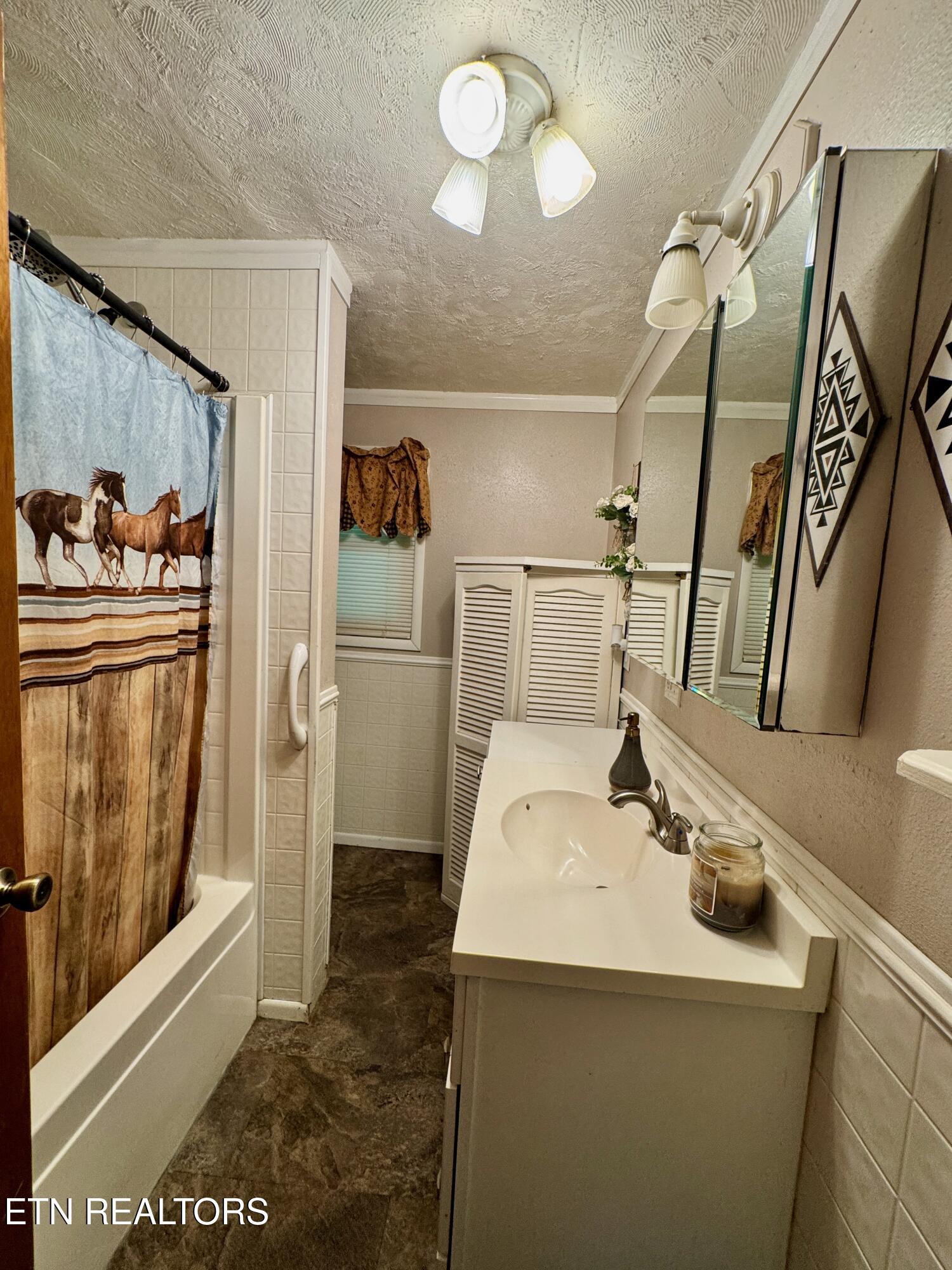 151 Dykes Lane Property Photo 43