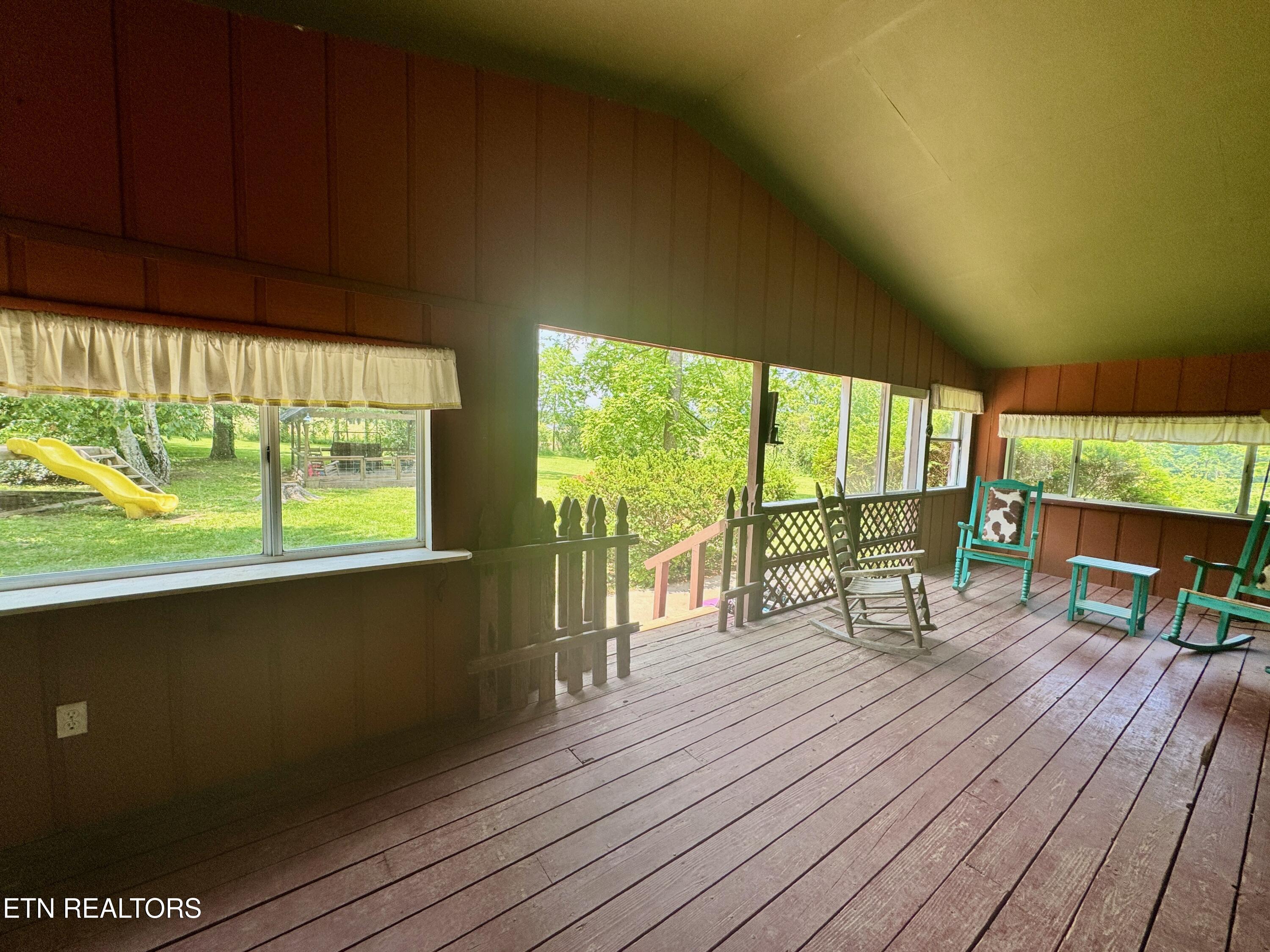 151 Dykes Lane Property Photo 49