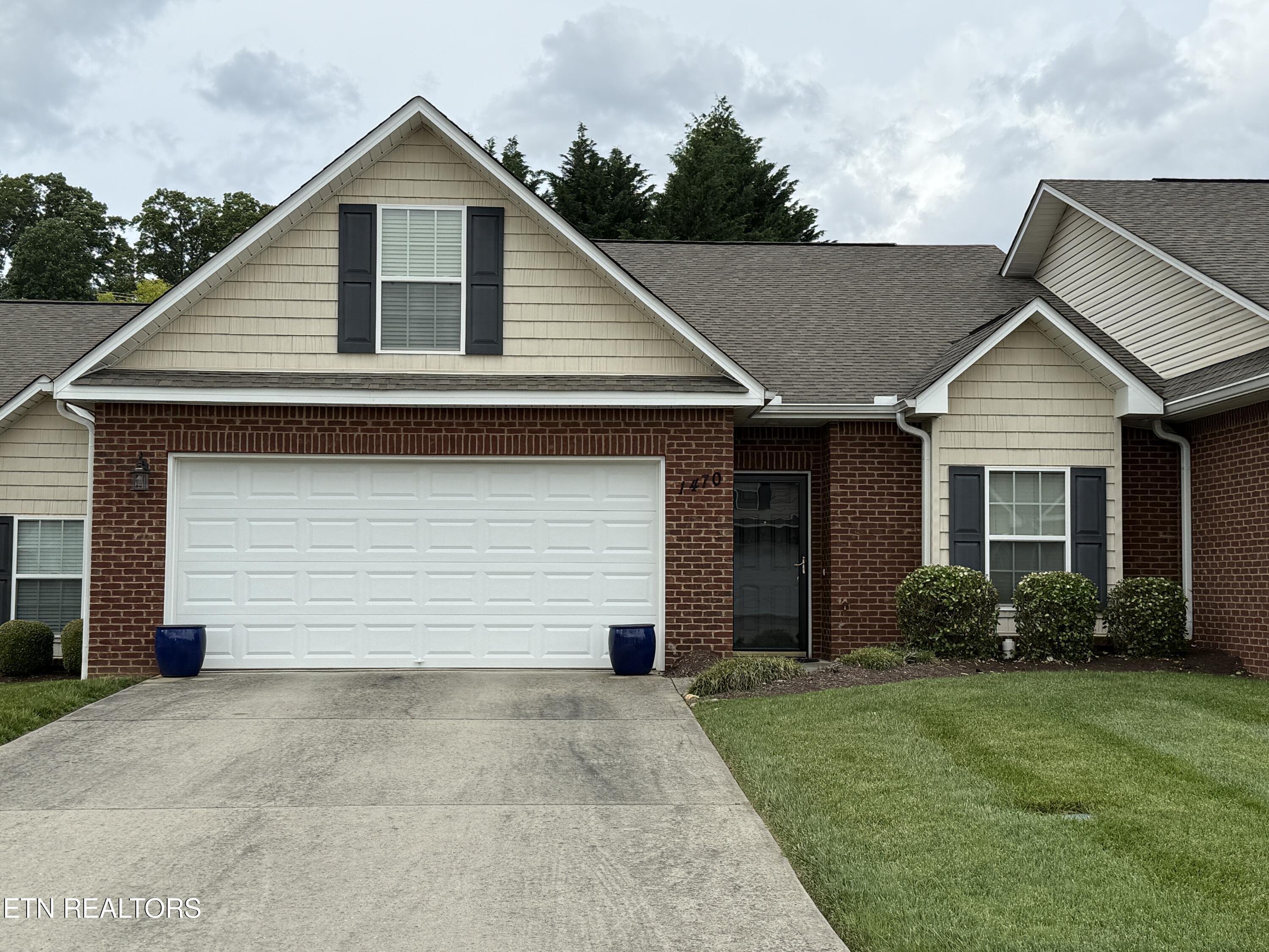 1470 Remington Grove Lane Property Photo 1