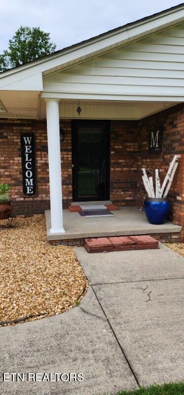1922 Chaney Ridge Rd Property Photo 3