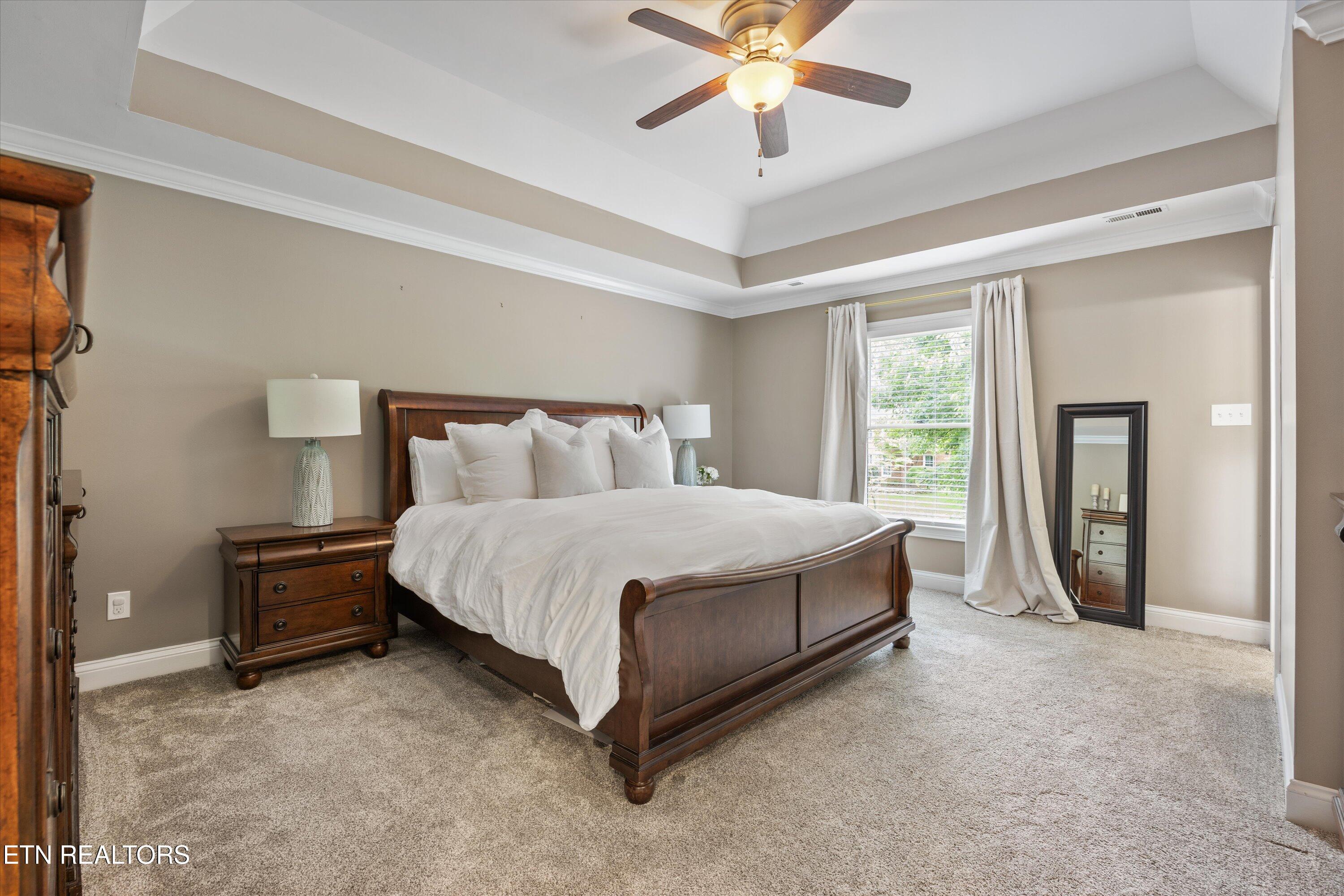 11919 Burnside Place Property Photo 12