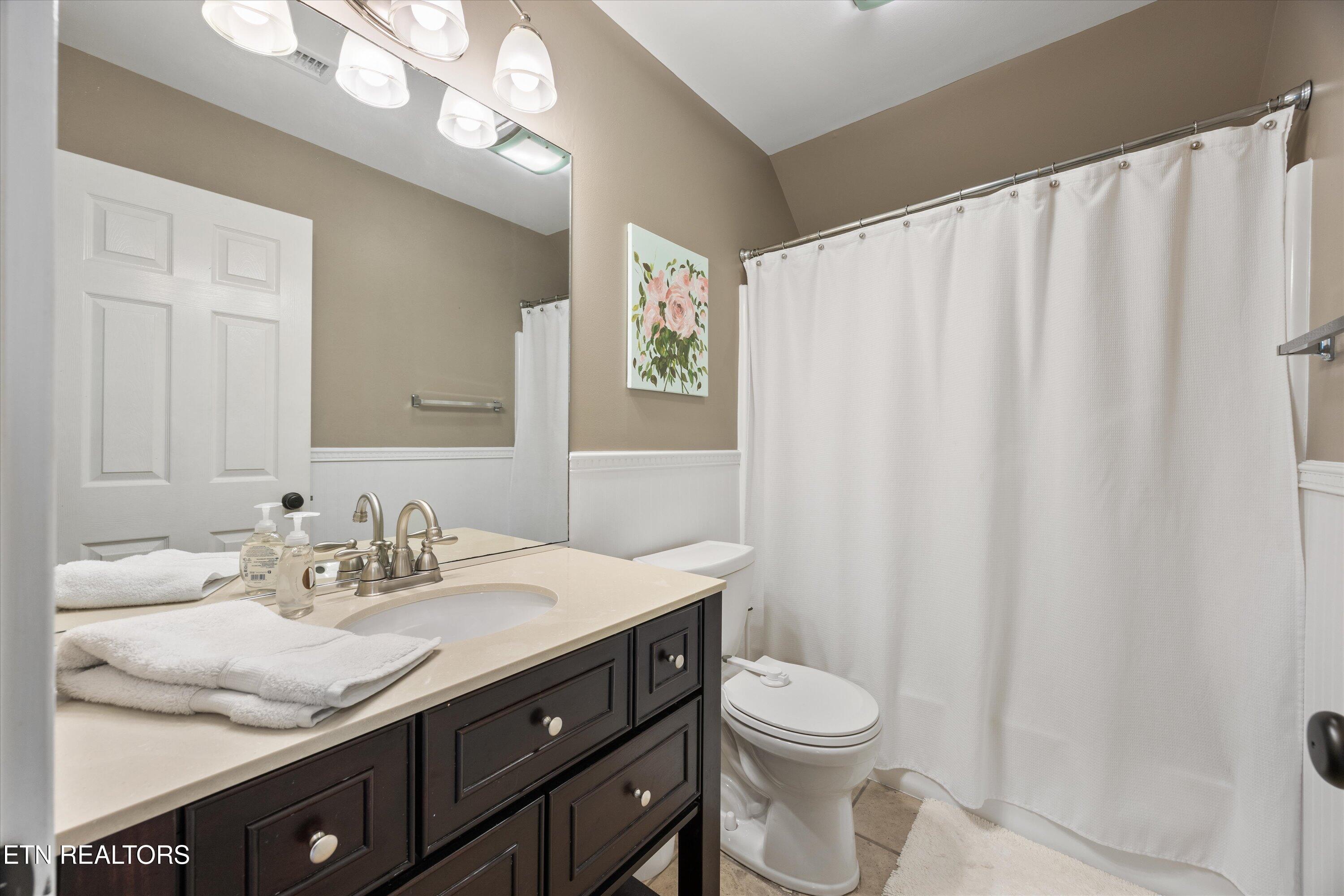 11919 Burnside Place Property Photo 20