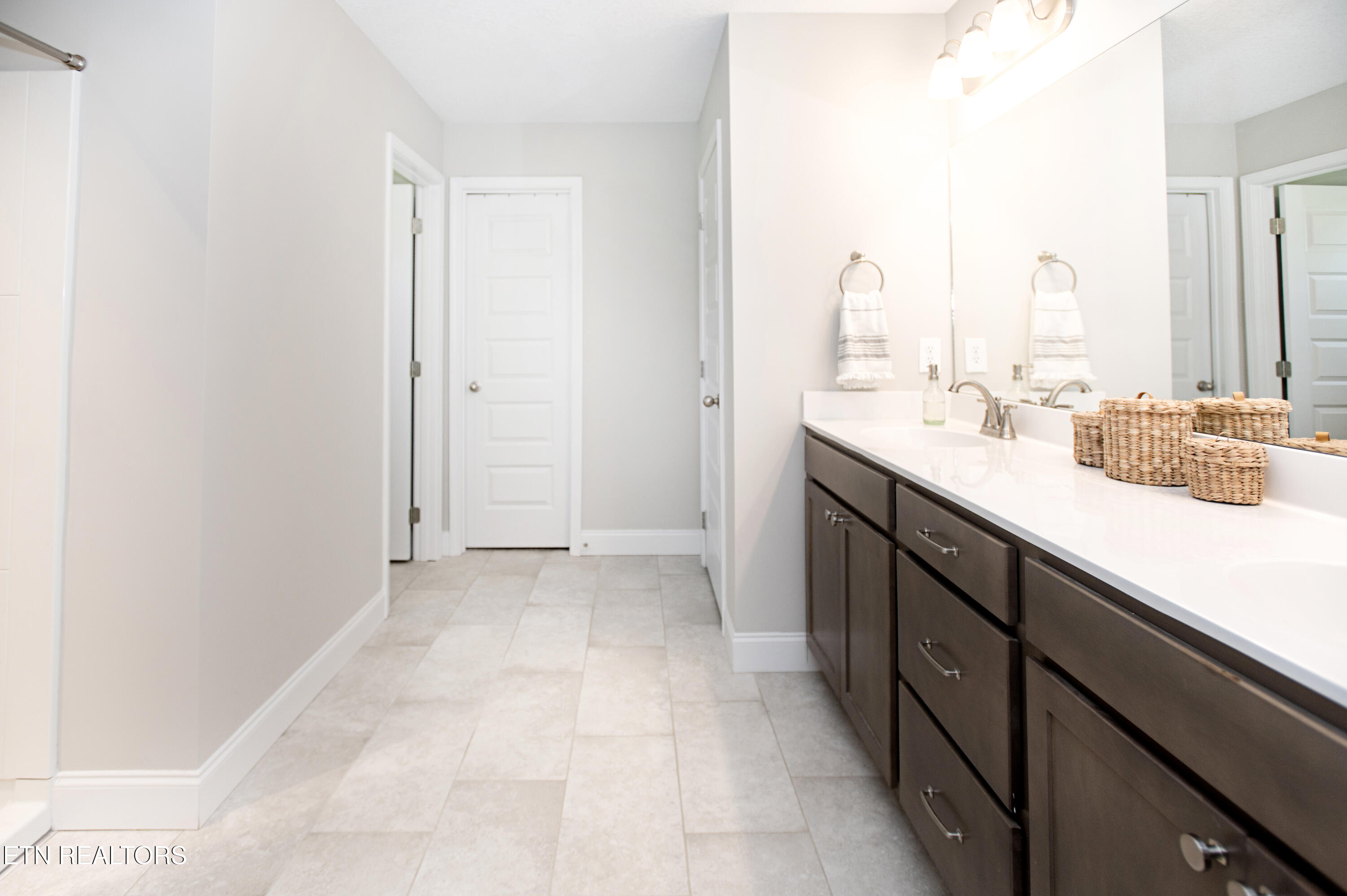 7529 Emory Orchard Lane Property Photo 17