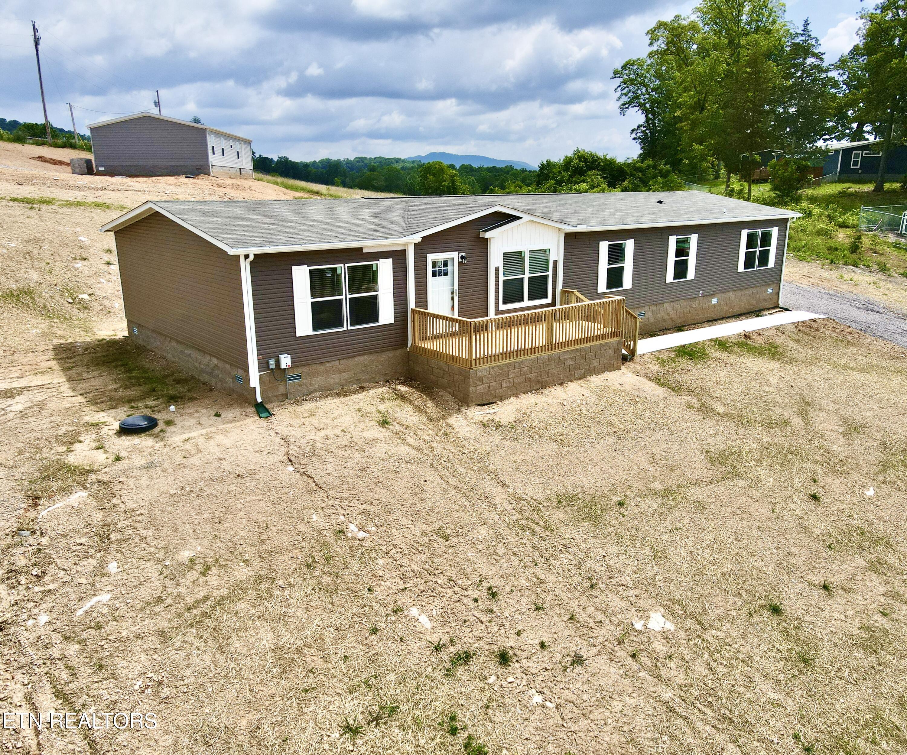 320 Perkey Way Property Photo 1