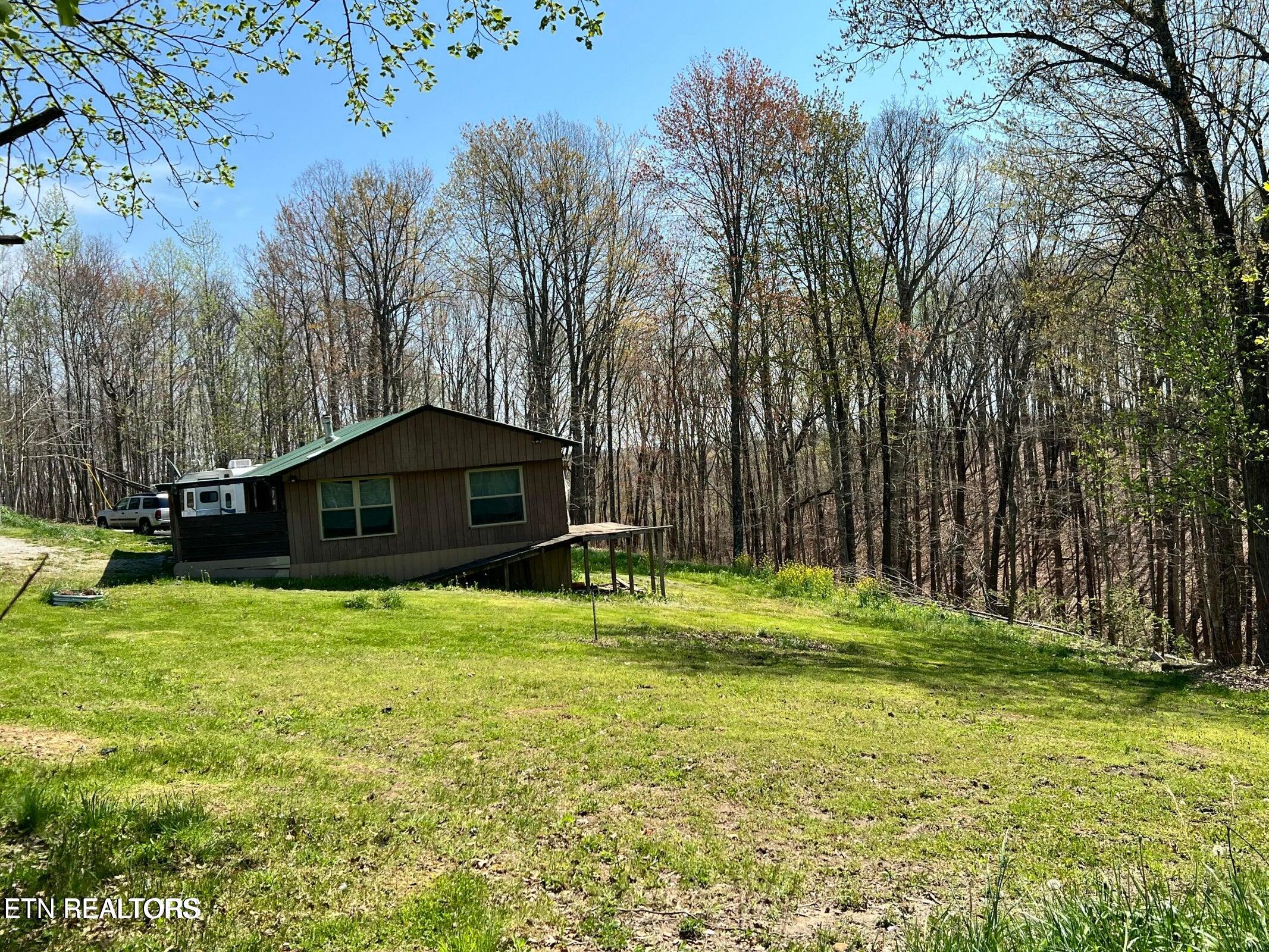 838 Slaven Ridge Rd Property Photo 3
