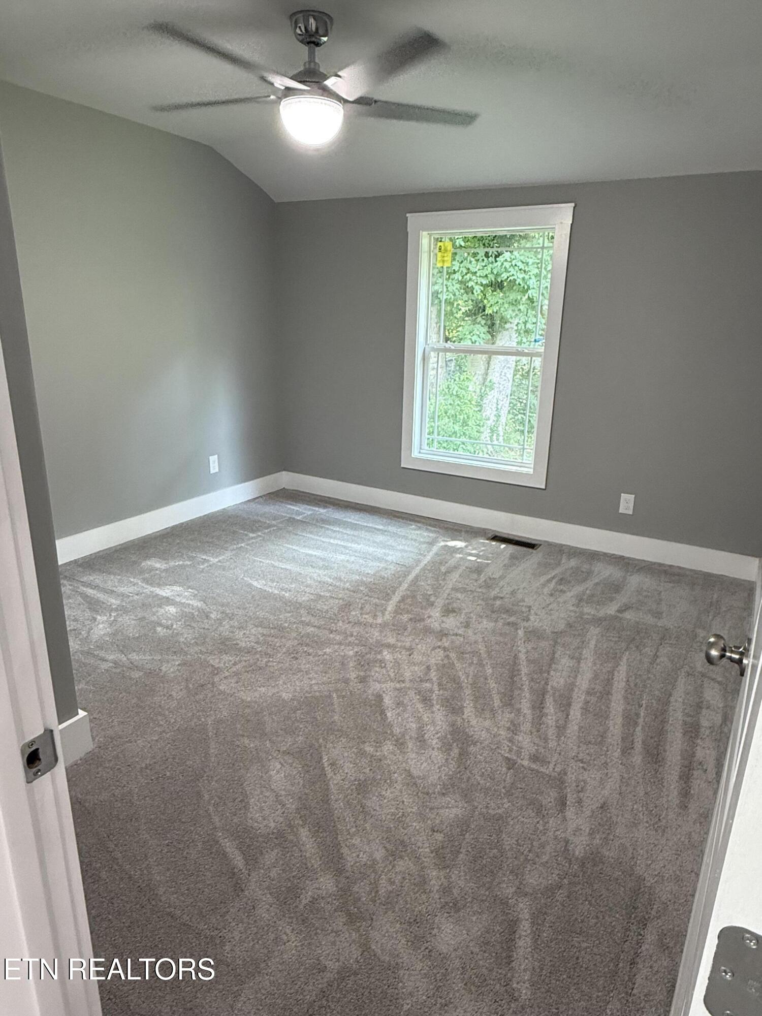 338 Jefferson Ave Property Photo 17