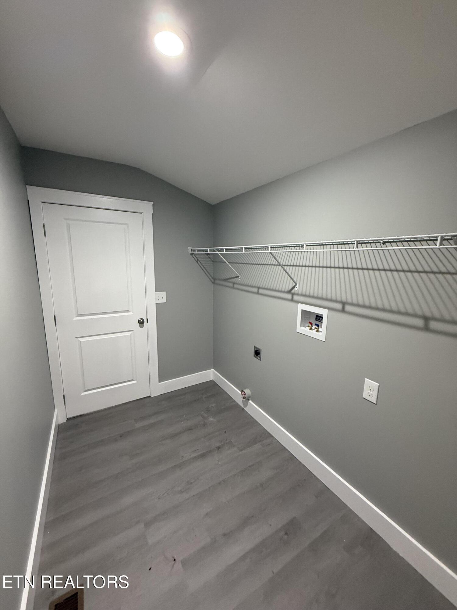 338 Jefferson Ave Property Photo 21