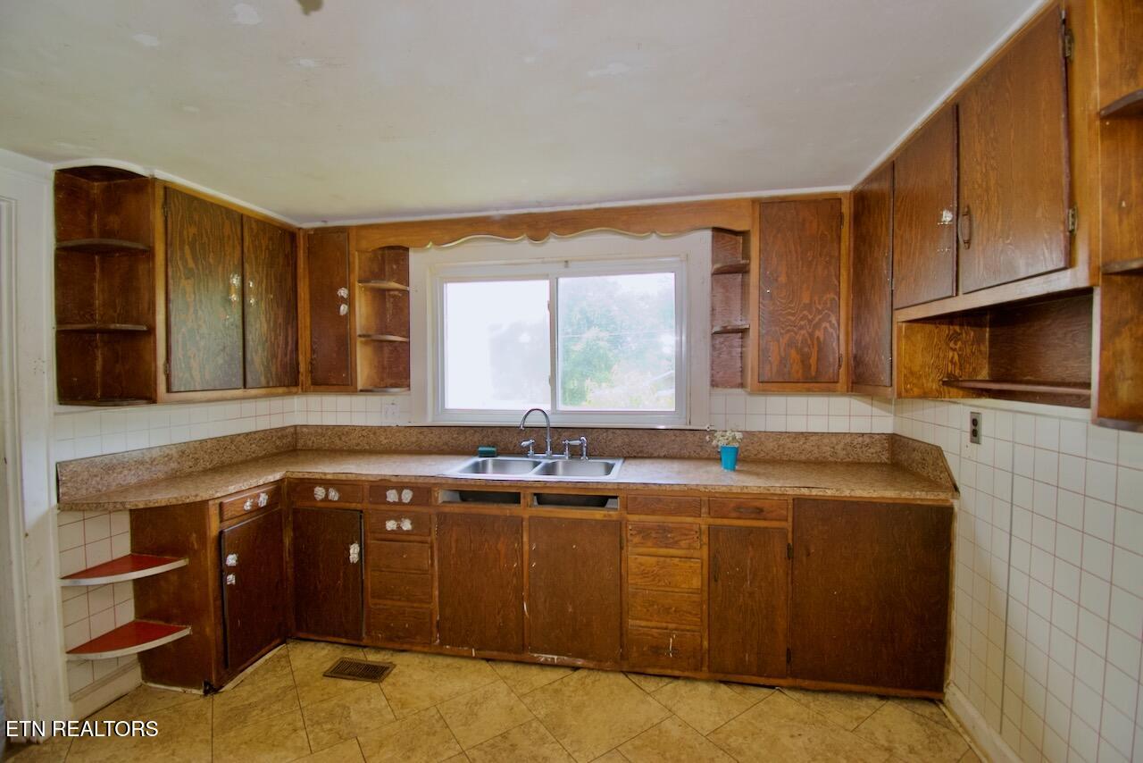 325 Self Hollow Rd Property Photo 15