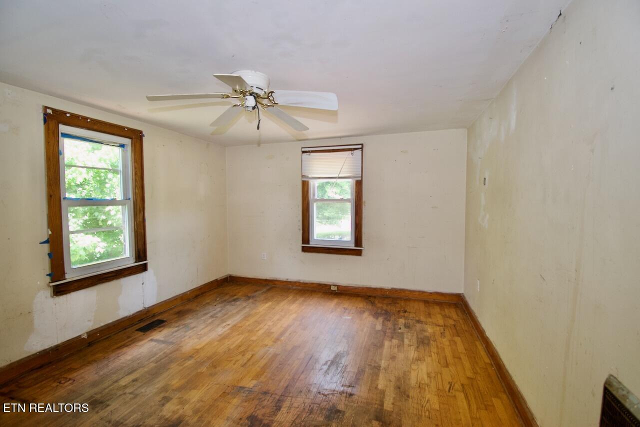 325 Self Hollow Rd Property Photo 18