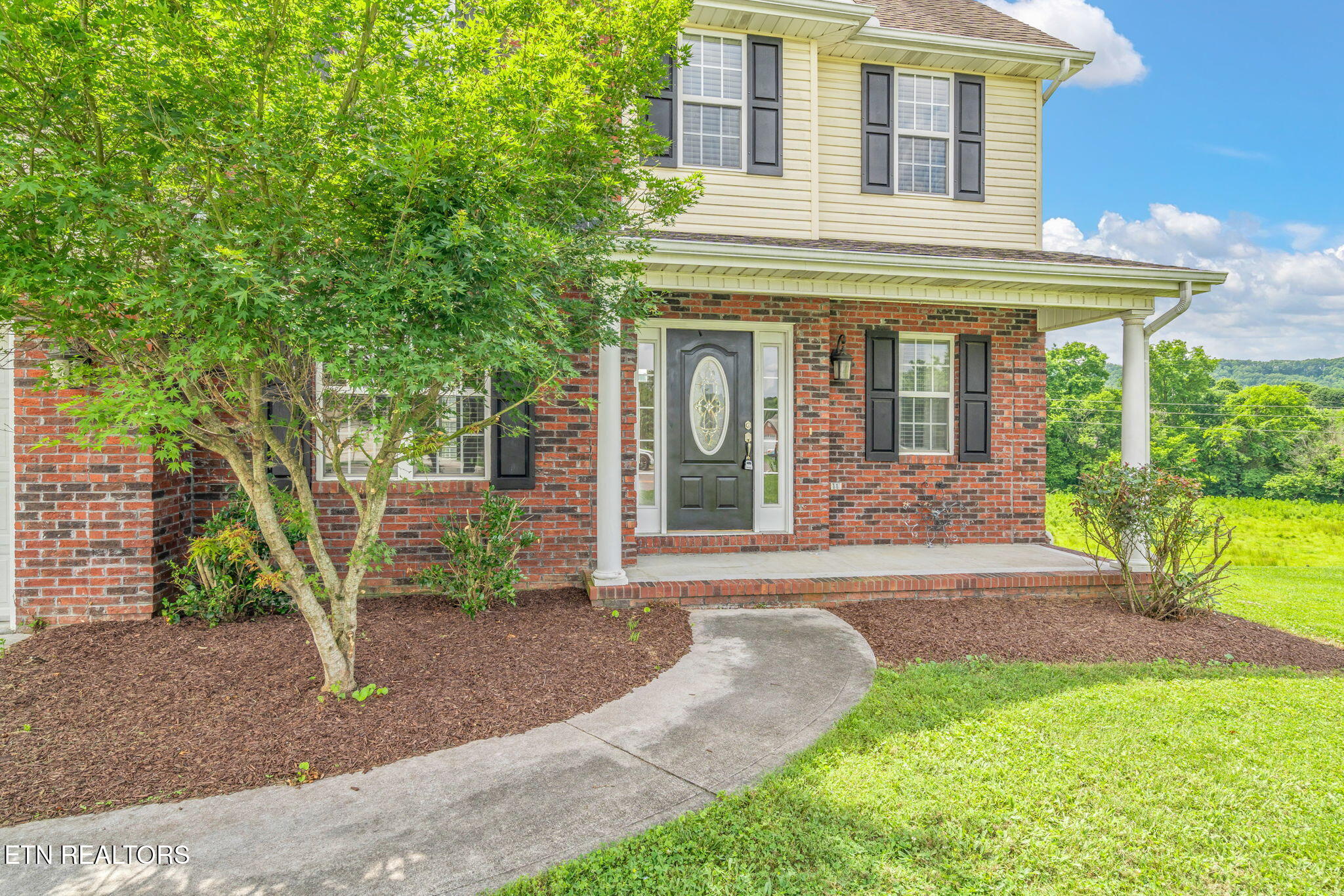 1801 Ridge Creek Lane Property Photo 2