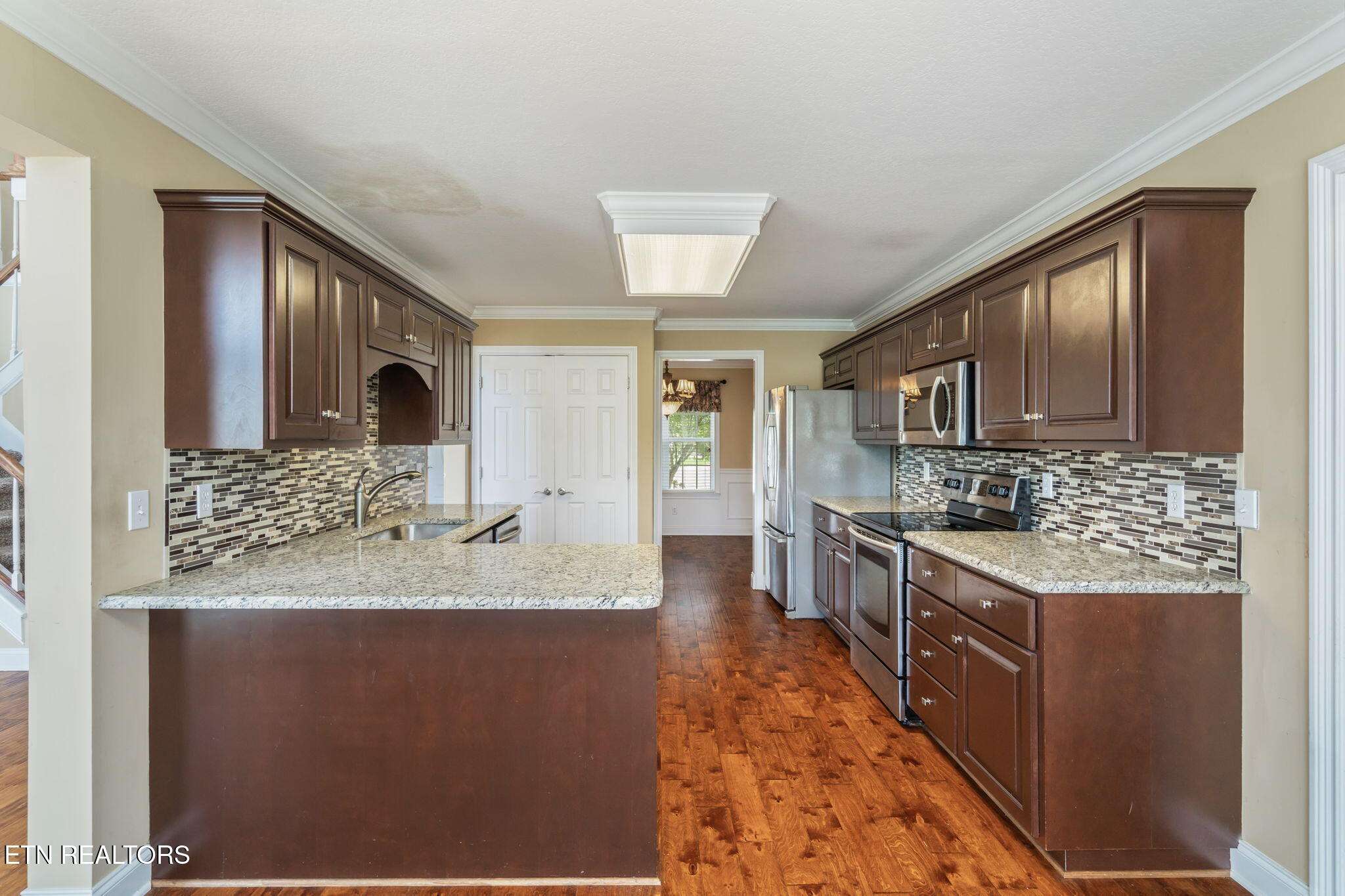 1801 Ridge Creek Lane Property Photo 18