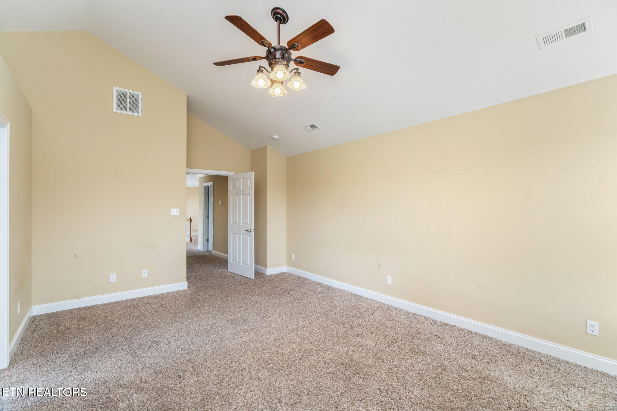 1801 Ridge Creek Lane Property Photo 34