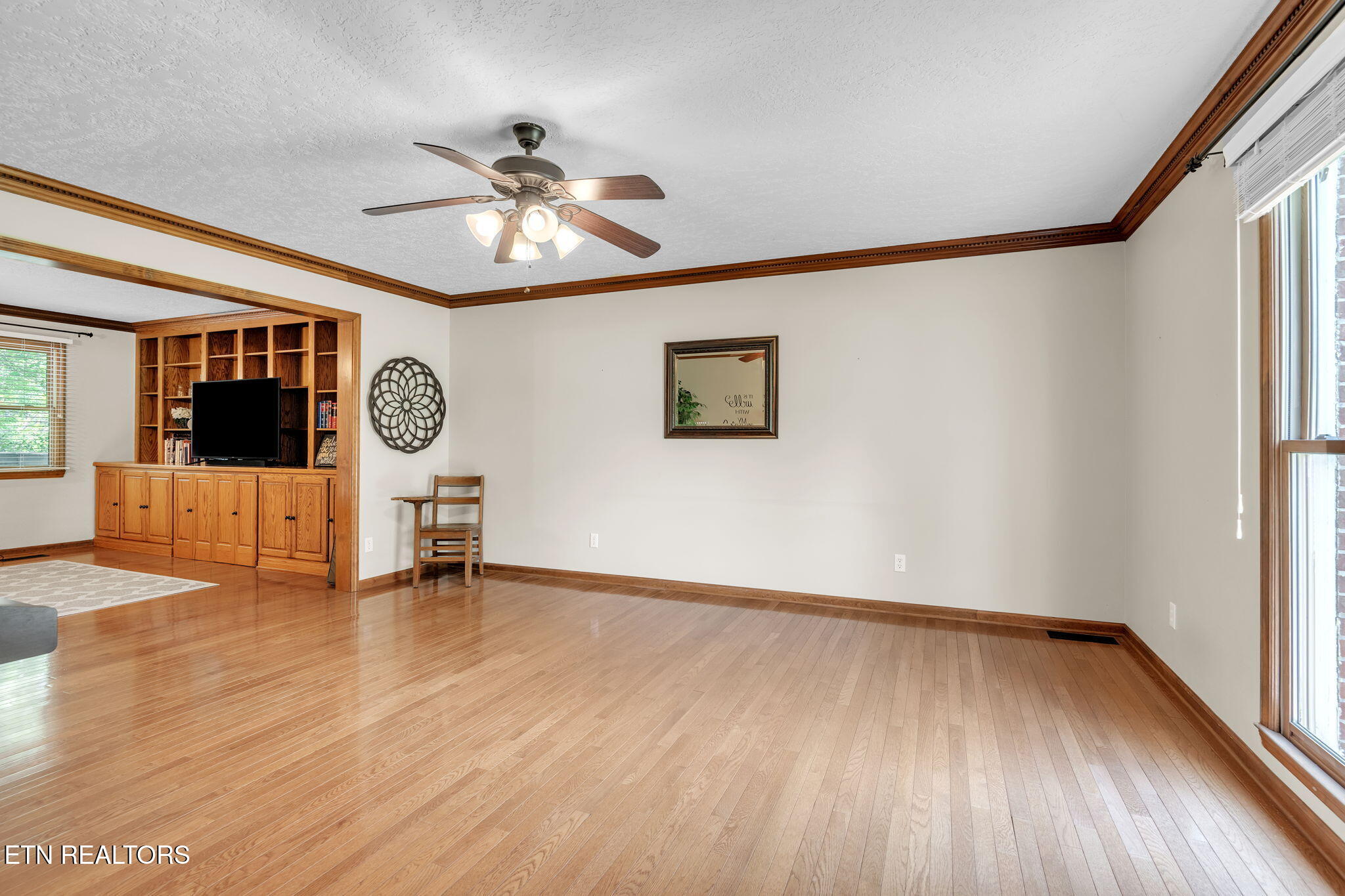 7700 Greengable Lane Property Photo 9