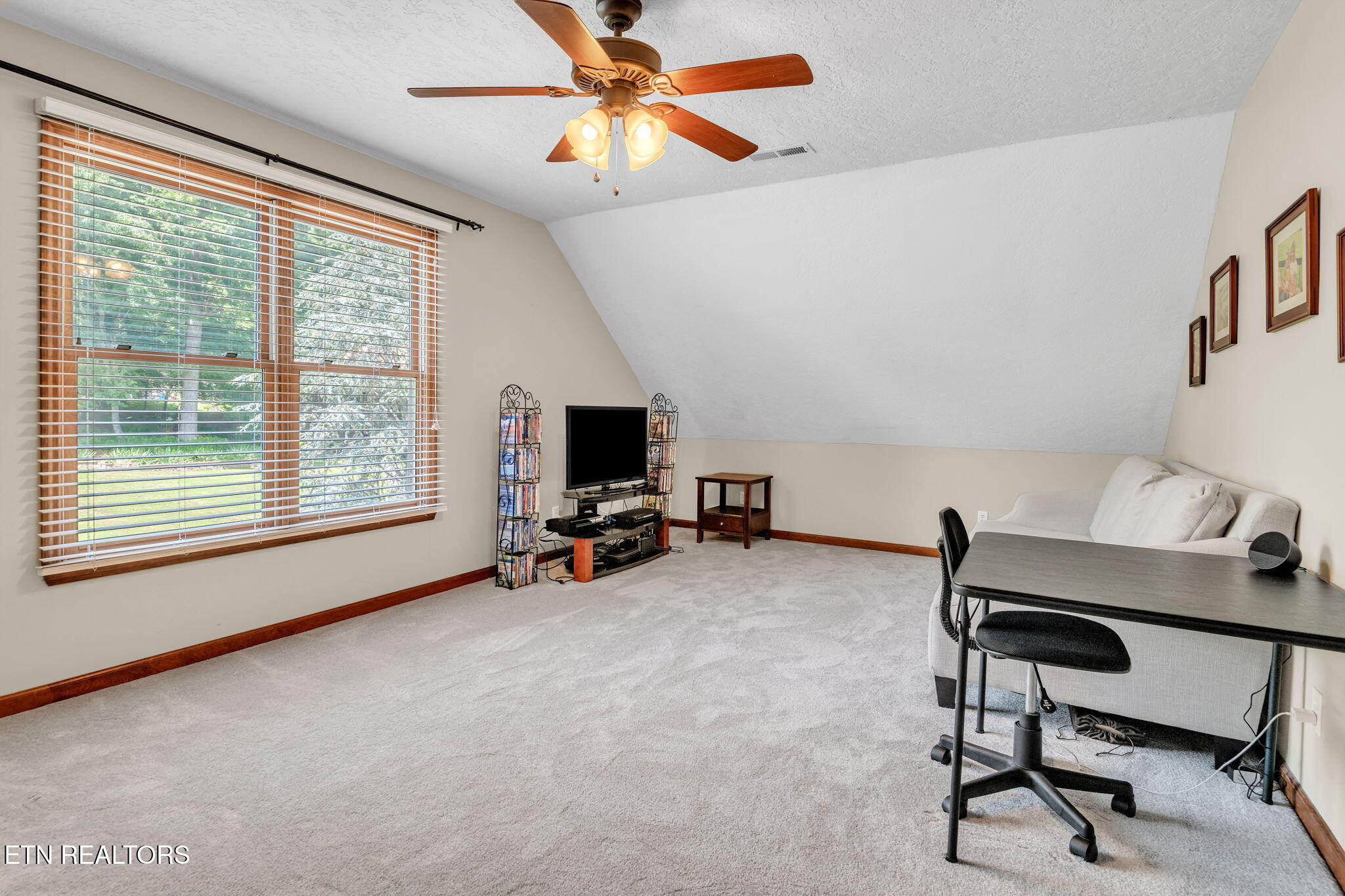 7700 Greengable Lane Property Photo 32