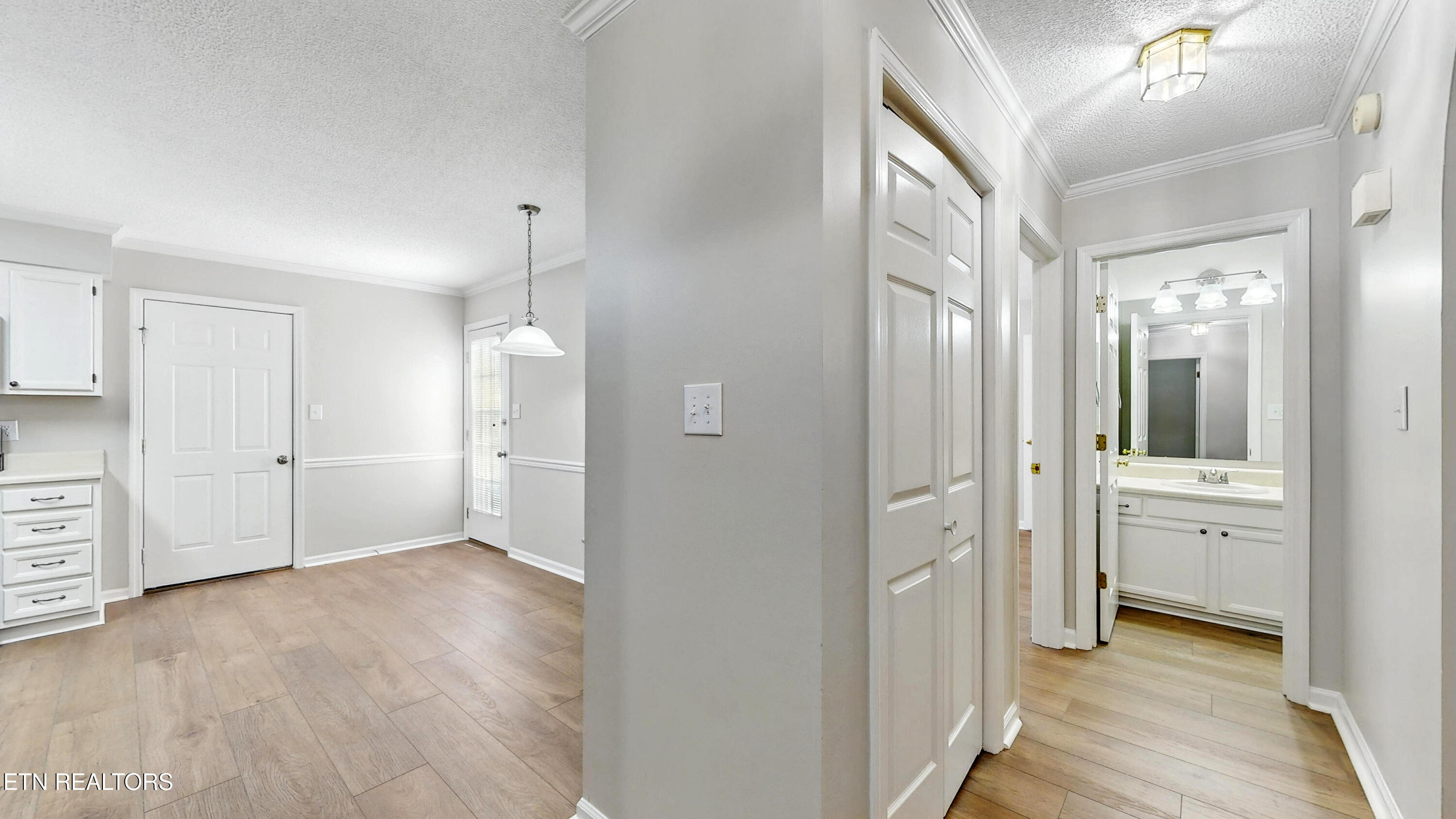 5033 Griffins Gate Lane Property Photo 17
