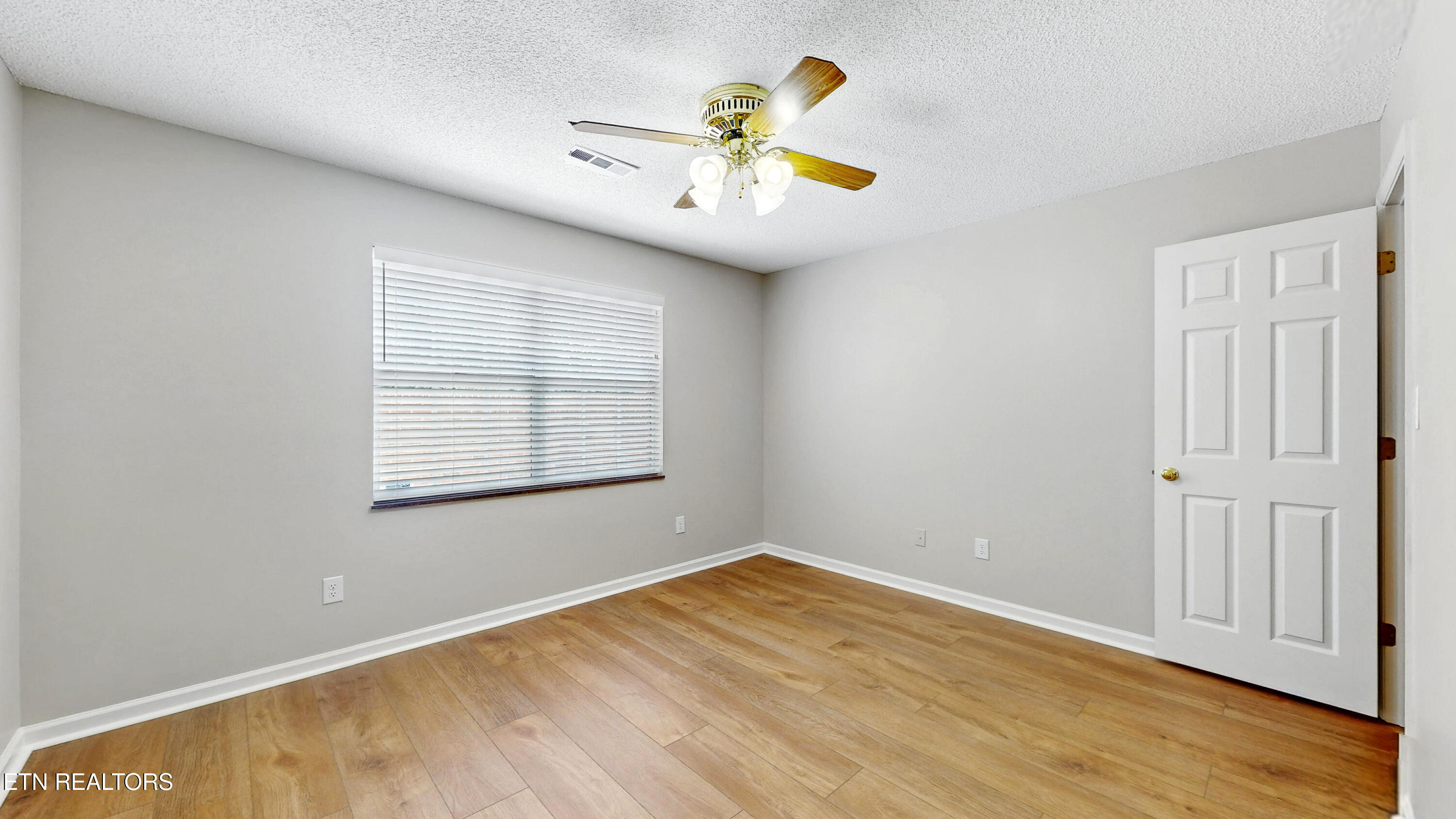 5033 Griffins Gate Lane Property Photo 18