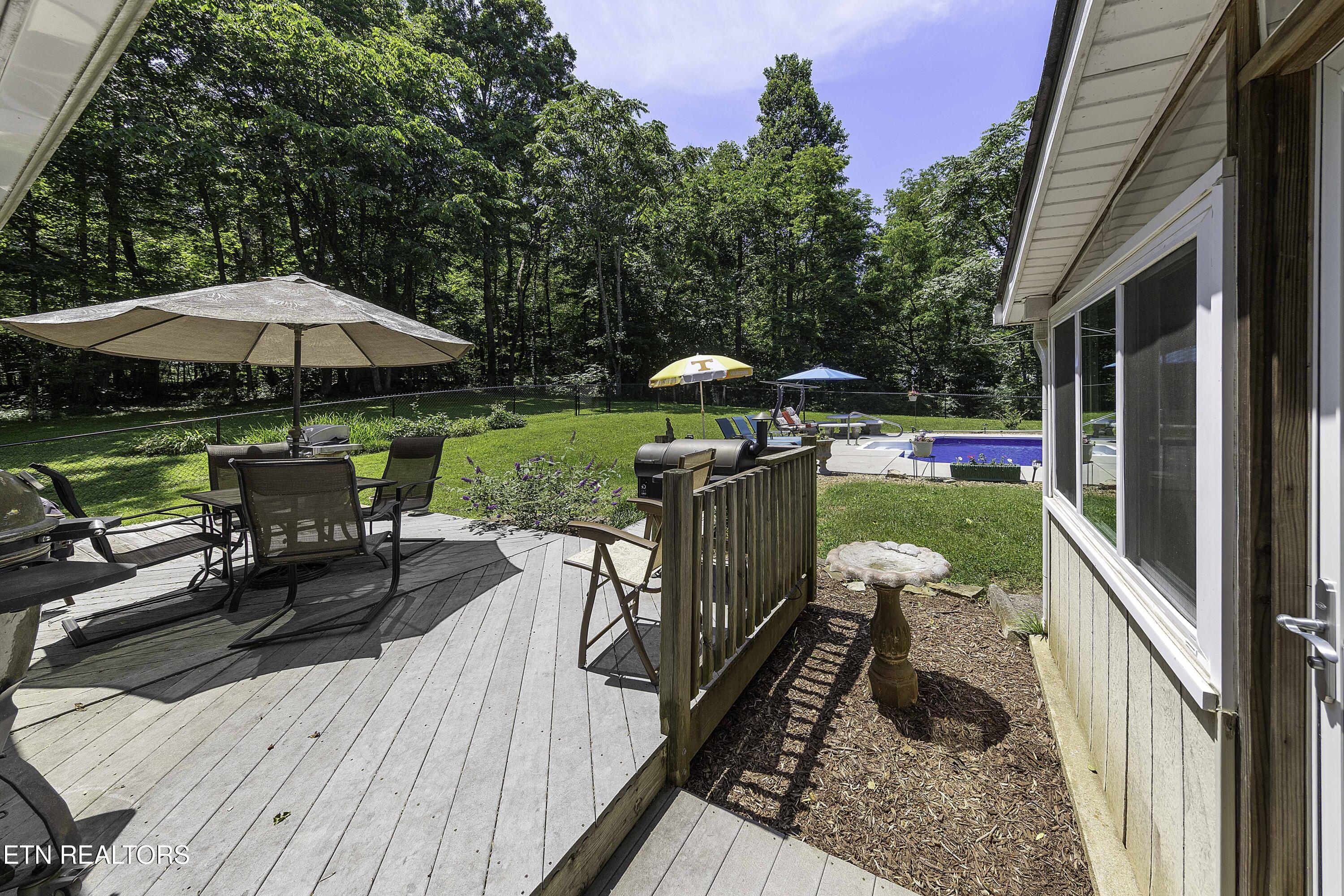 8452 Carr Lane Property Photo 22