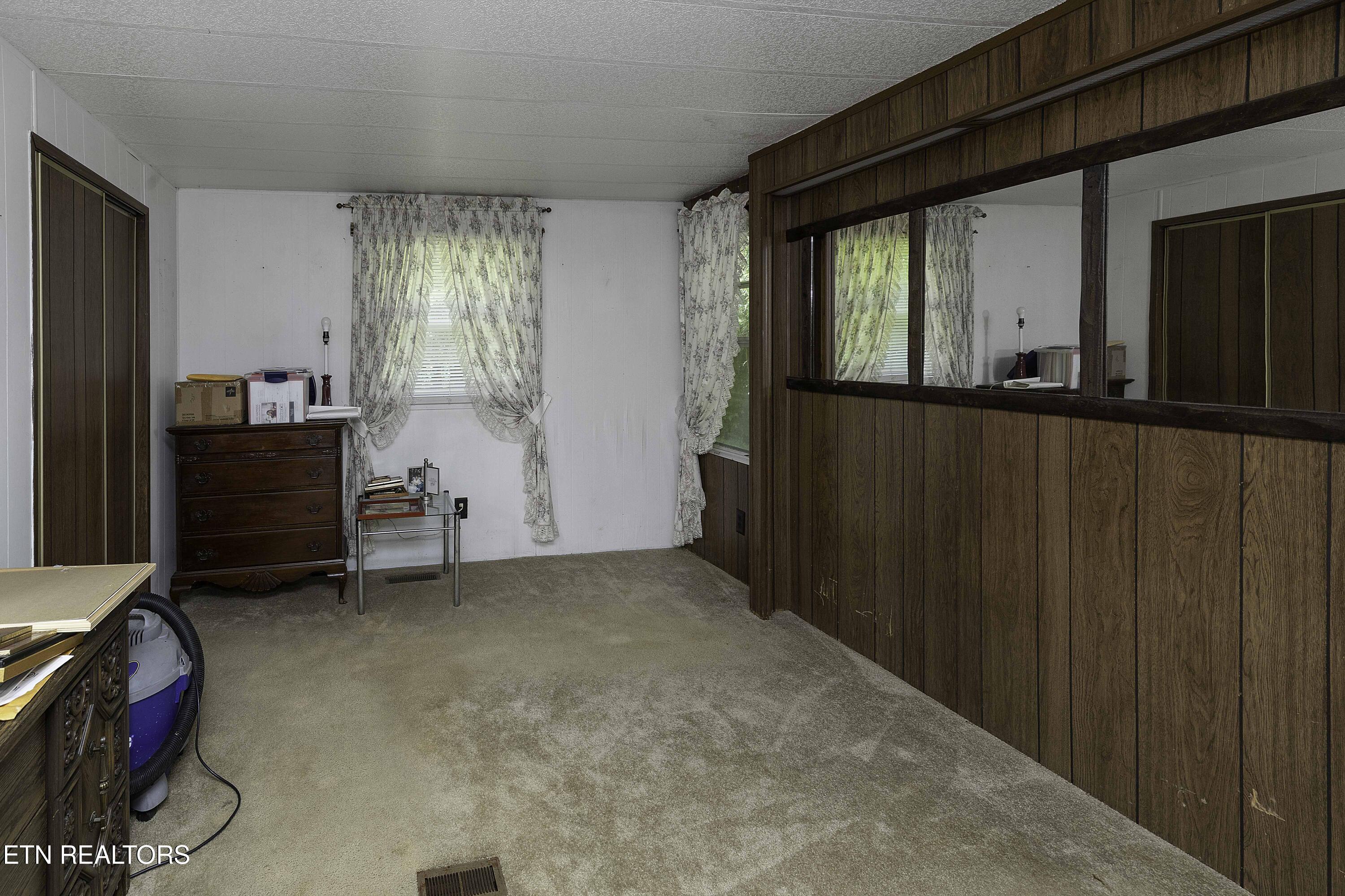 8452 Carr Lane Property Photo 42