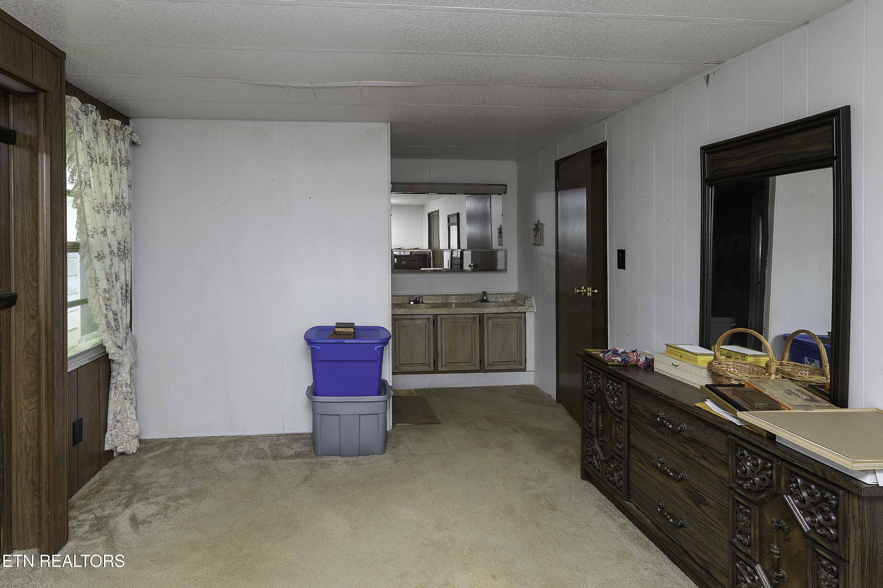 8452 Carr Lane Property Photo 43