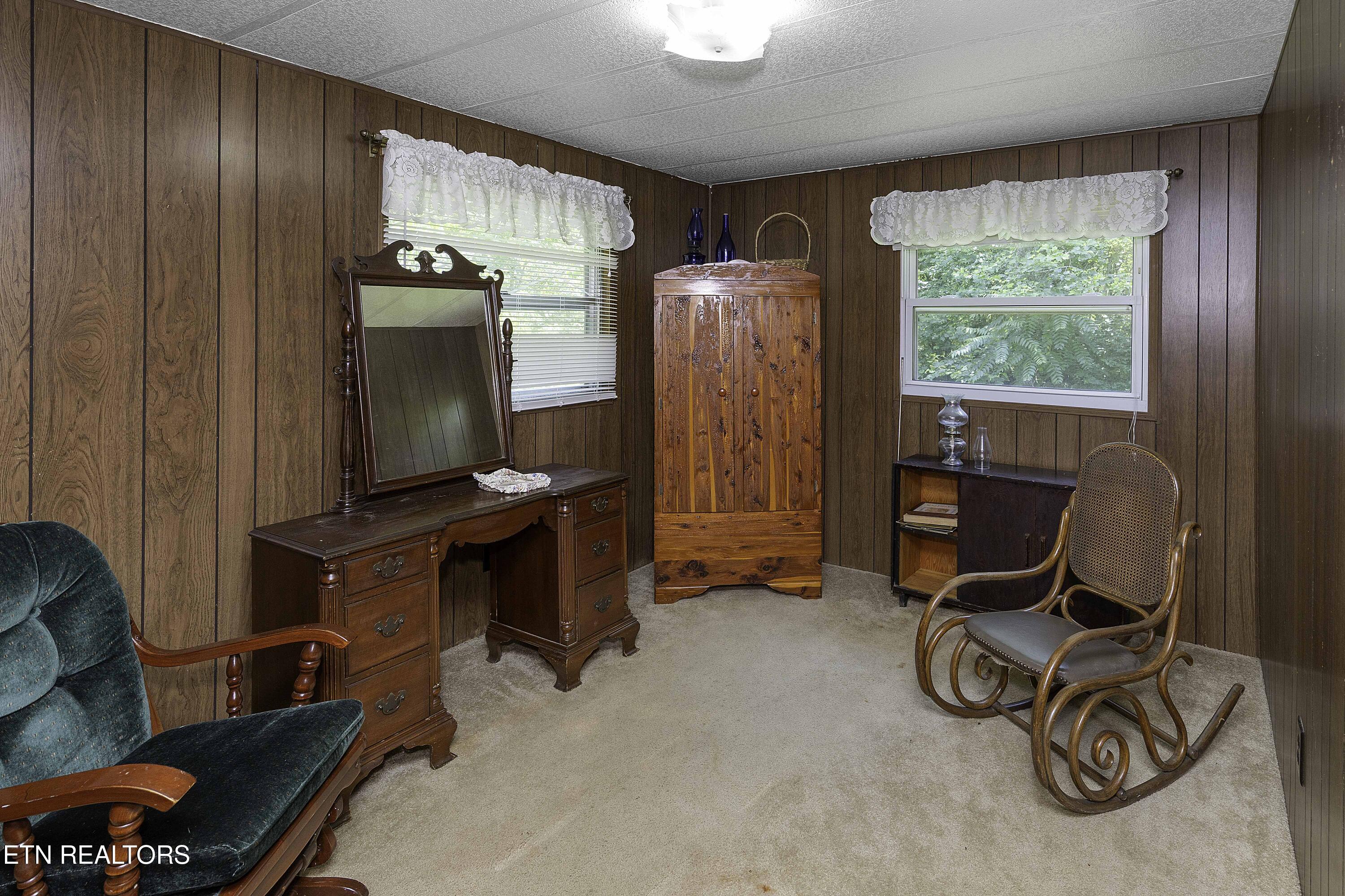 8452 Carr Lane Property Photo 44