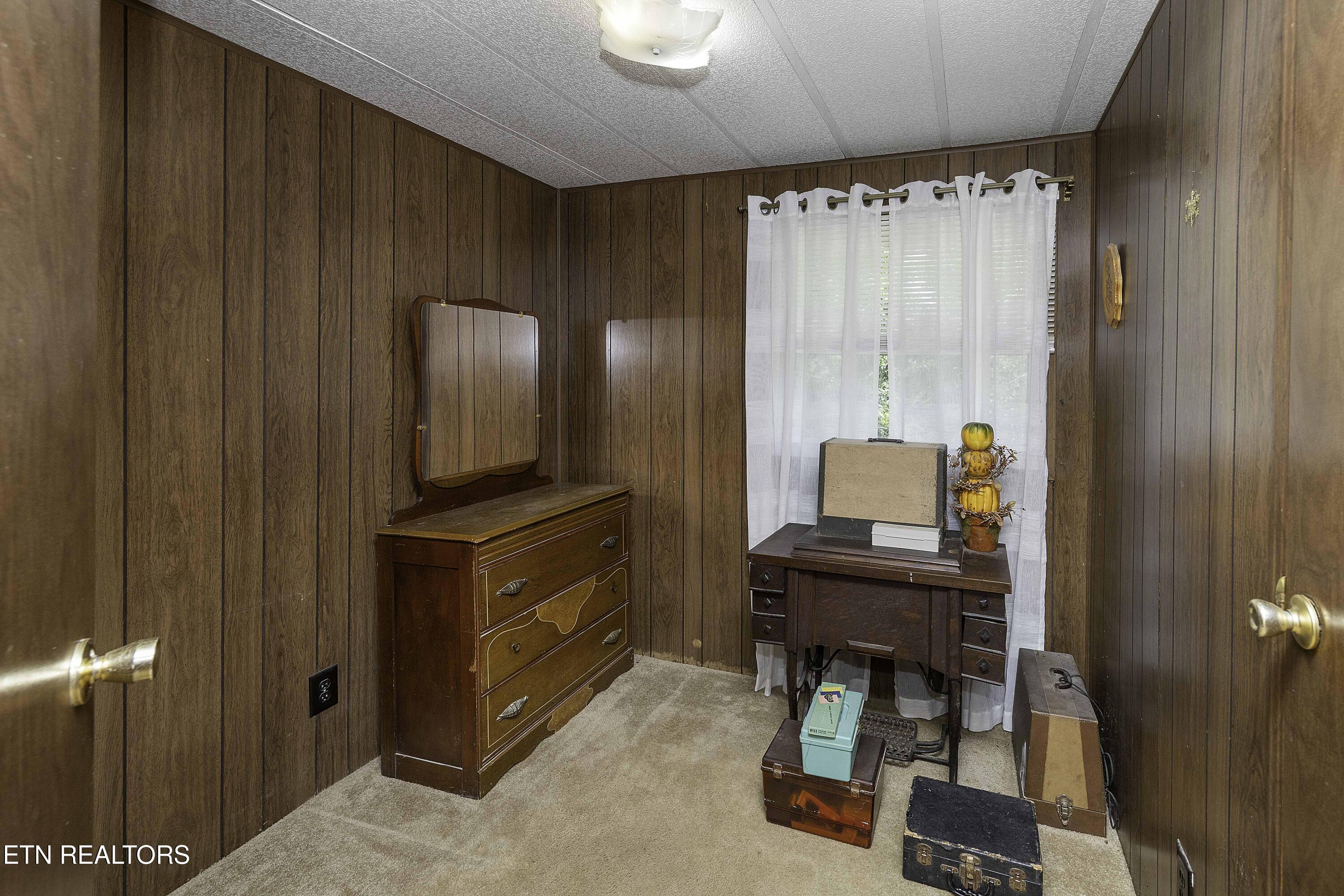 8452 Carr Lane Property Photo 45